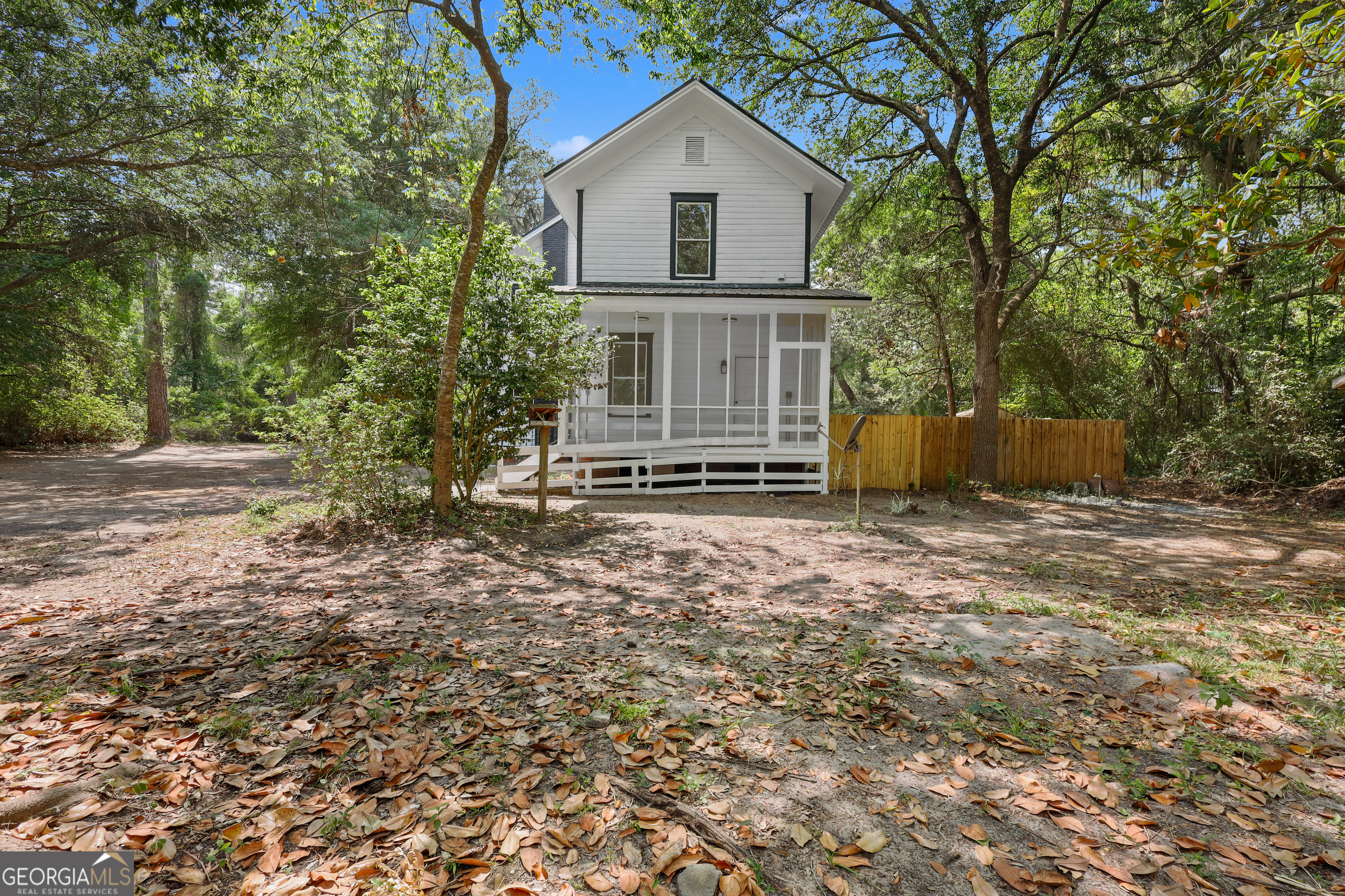 674 Dunlevie Road Property Photo 32