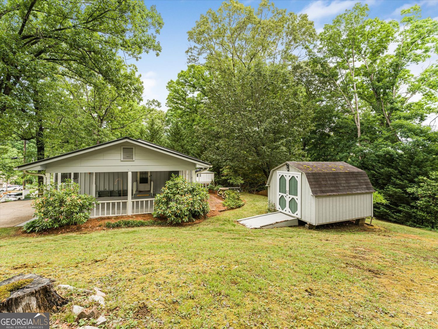 3946 Fraser Circle Property Photo 4