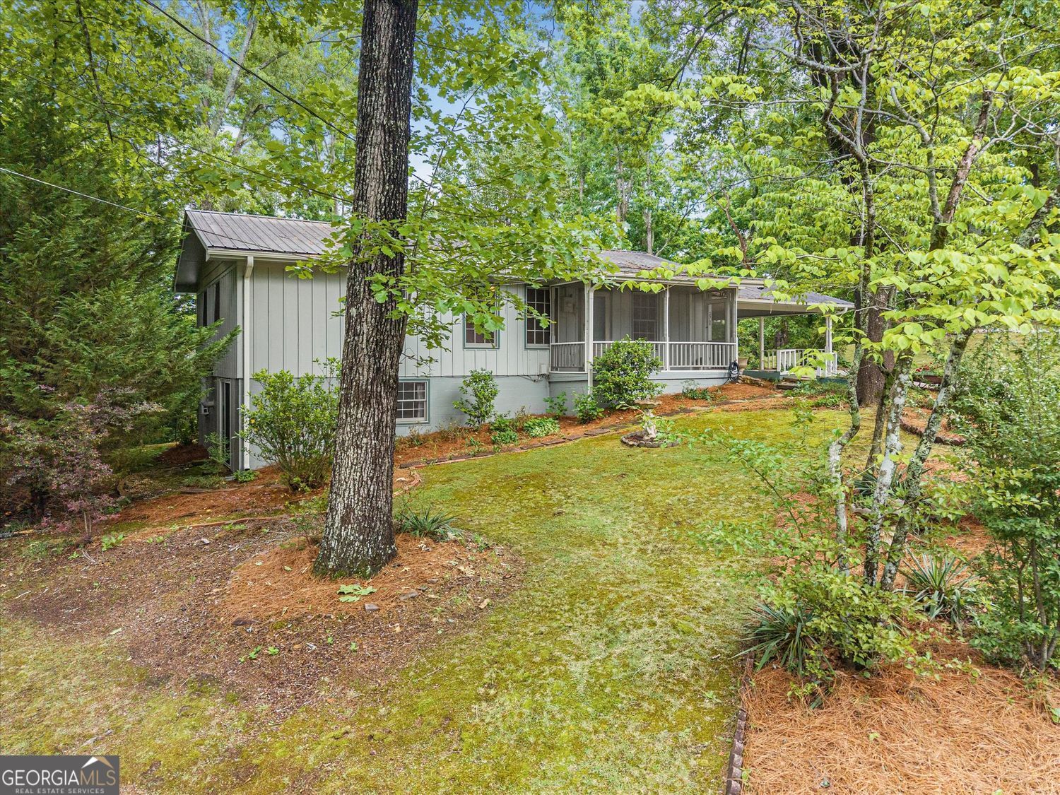 3946 Fraser Circle Property Photo 6