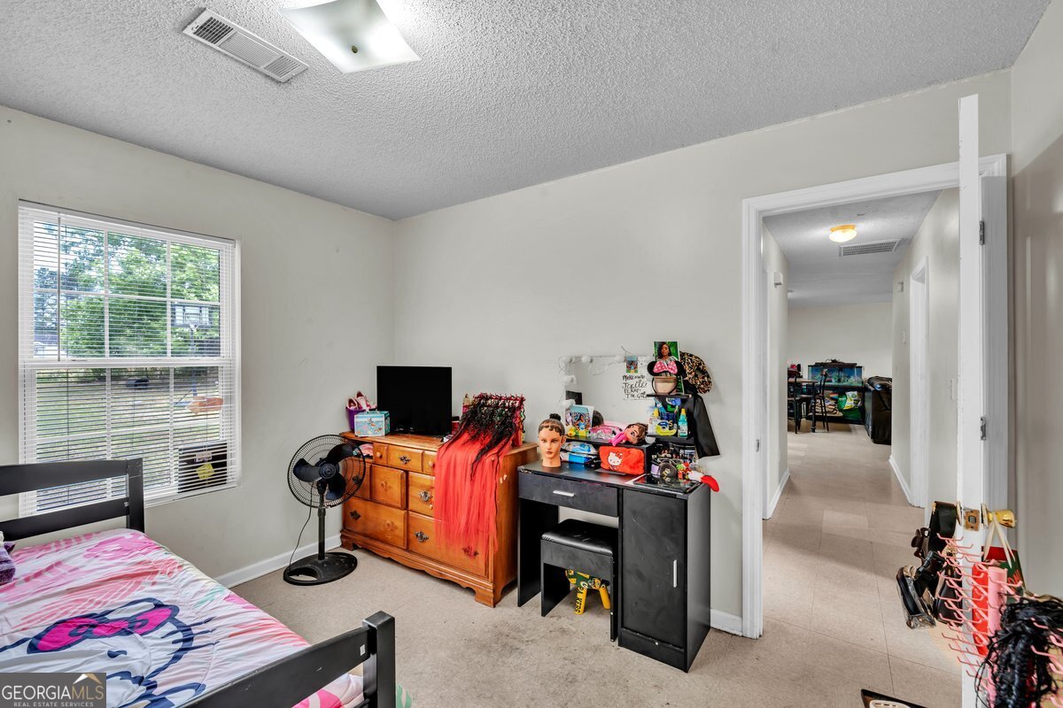 142 Ruby Street Property Photo 12