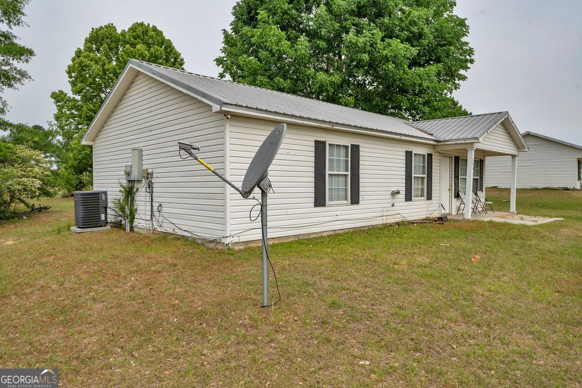 142 Ruby Street Property Photo 15