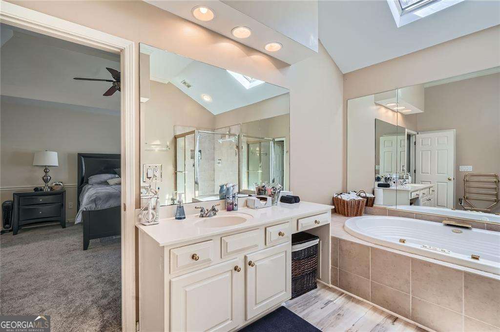 5106 Vinings Estates Way Se Property Photo 14