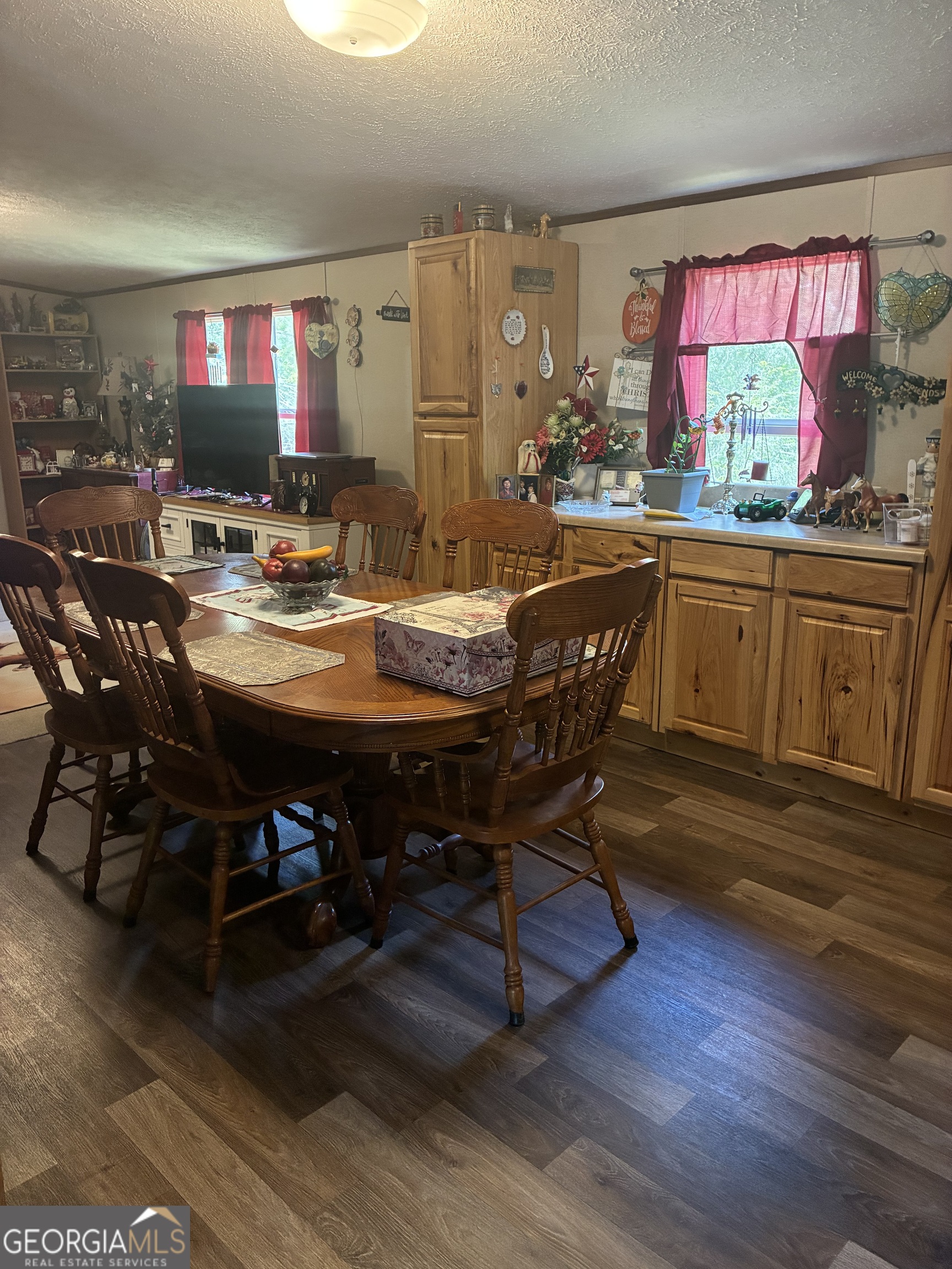 407 Knight Drive Property Photo 11