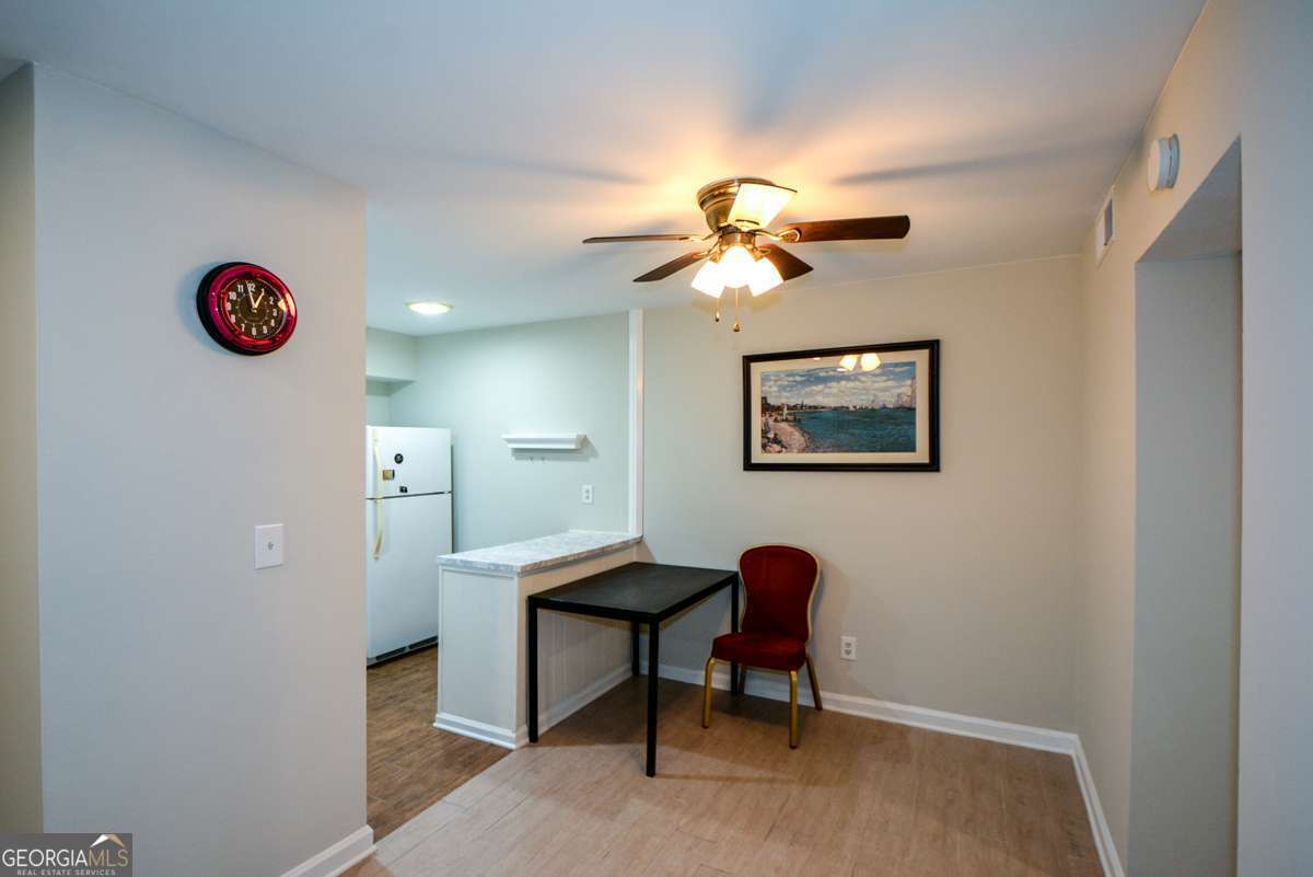 3113 Colonial Way # M Property Photo 11