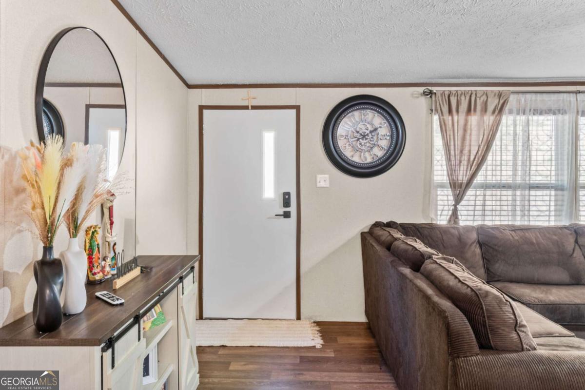 2261 Barnes Drive Property Photo 4