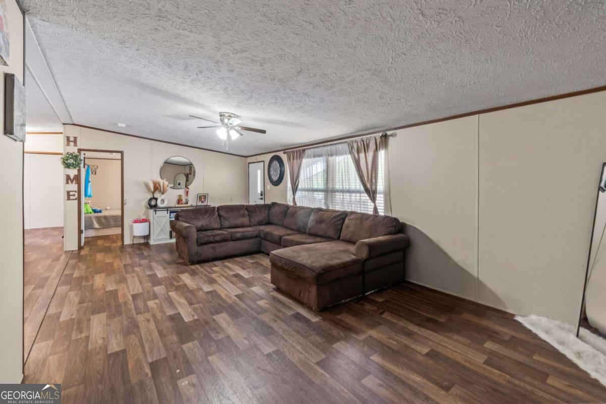 2261 Barnes Drive Property Photo 12