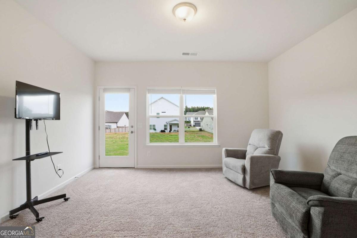 31 Brooke Court Se Property Photo 13