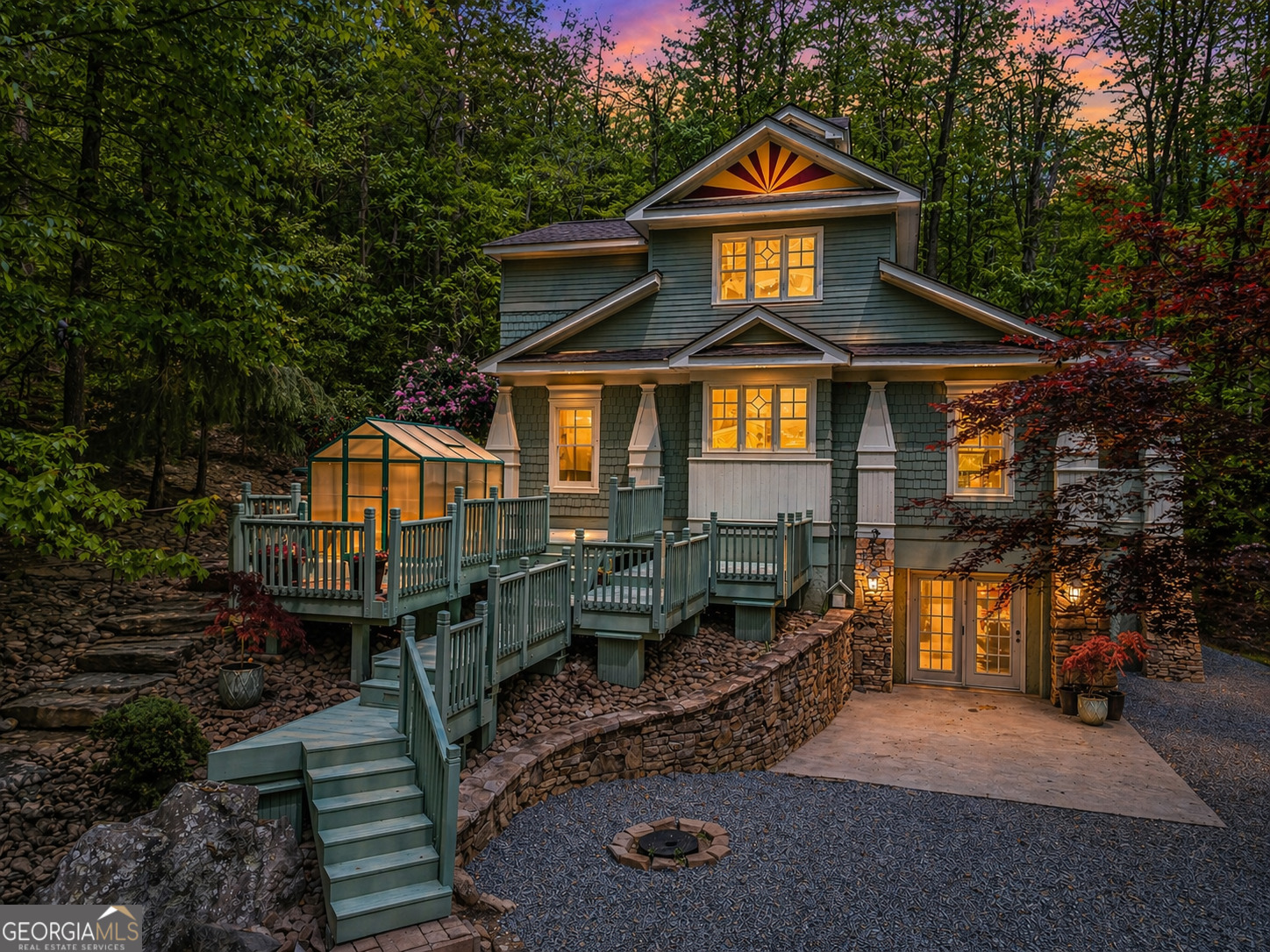 8954 Doublehead Gap Road Property Photo 1