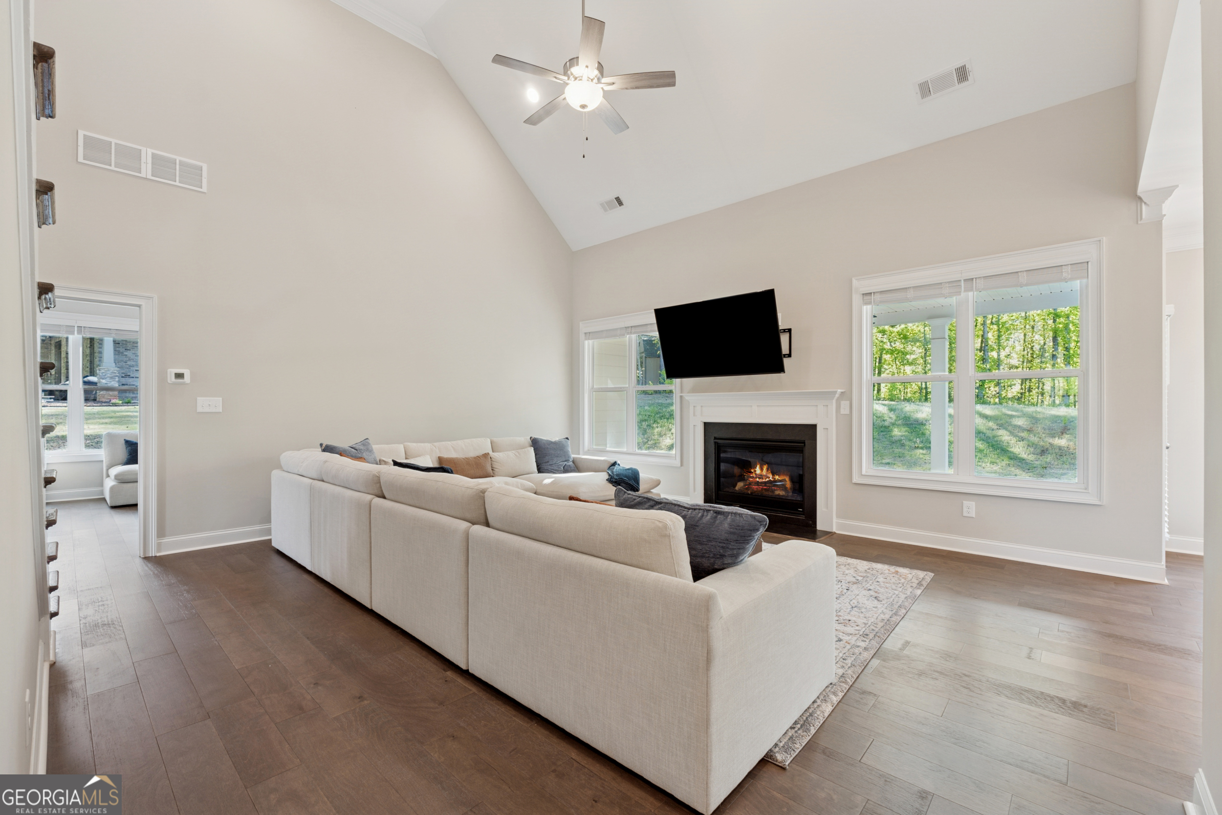 7260 Bluewater Lane Property Photo 11