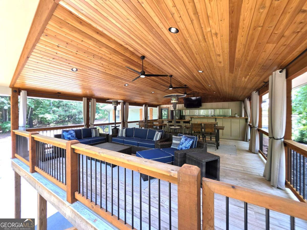 86 Back Trail Property Photo 31