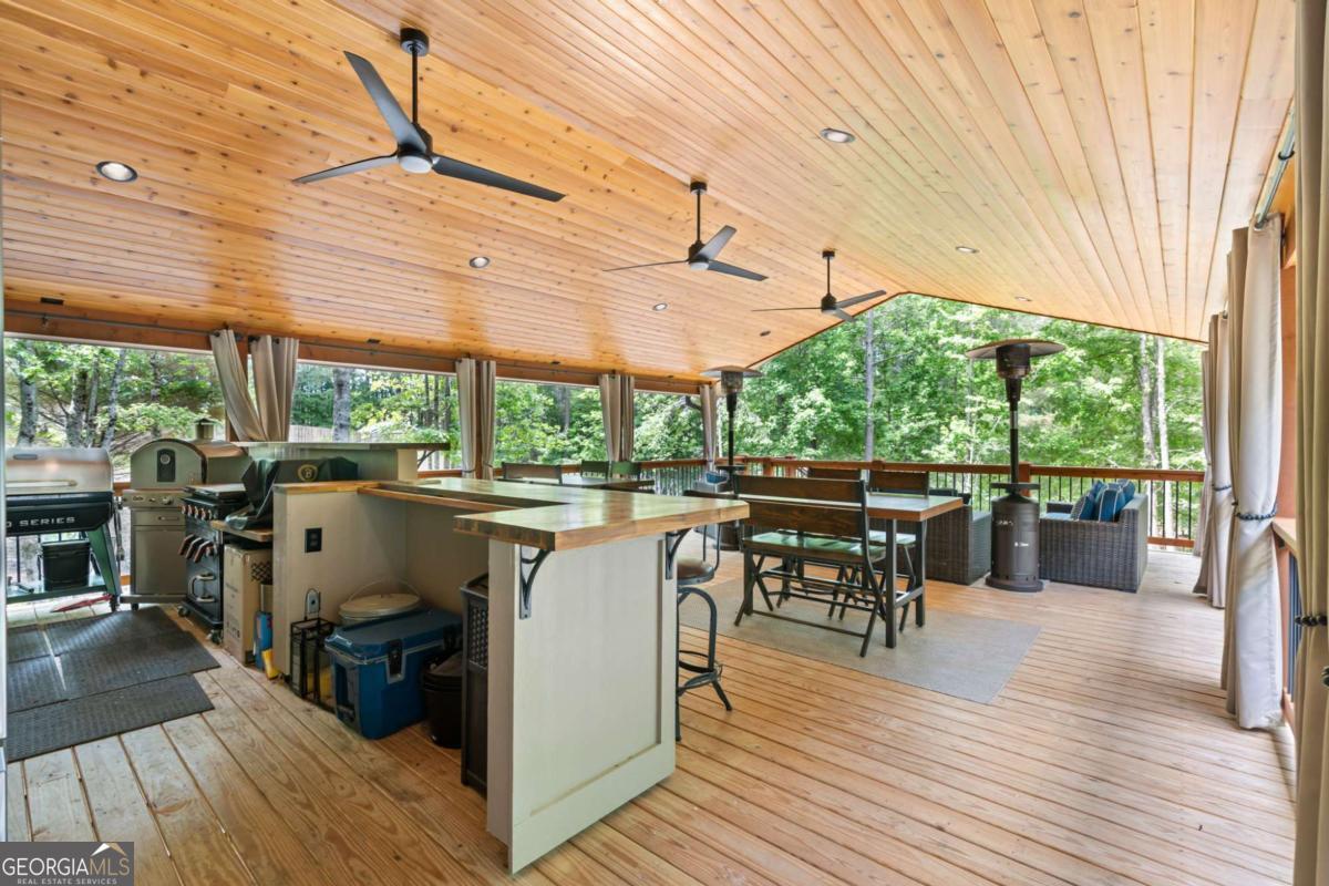 86 Back Trail Property Photo 32