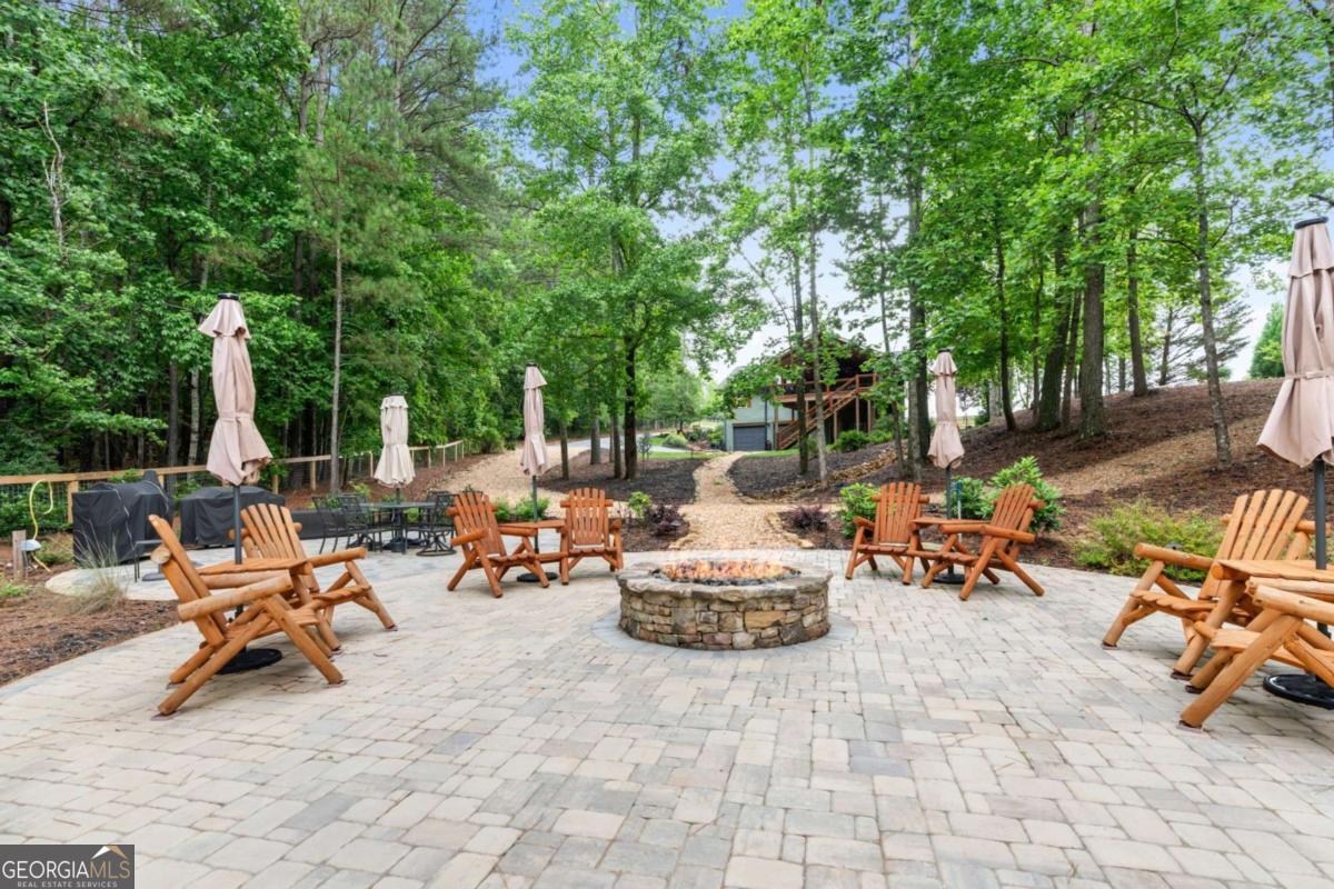 86 Back Trail Property Photo 37