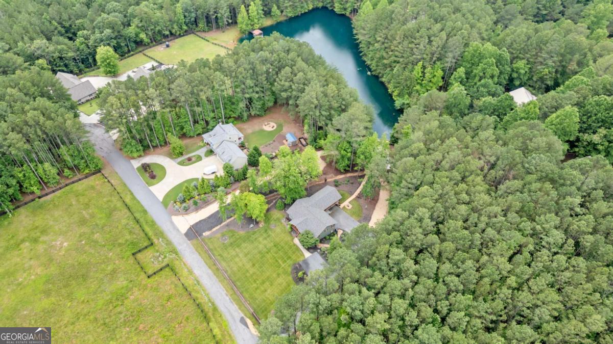 86 Back Trail Property Photo 52