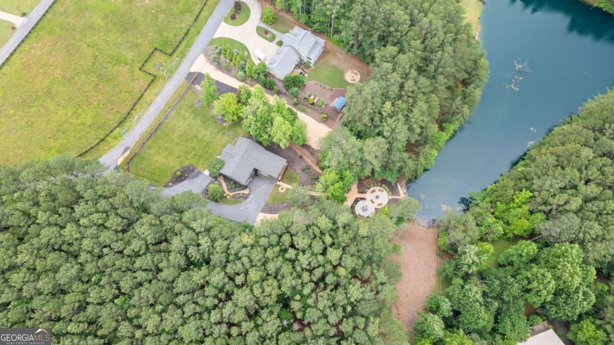 86 Back Trail Property Photo 54