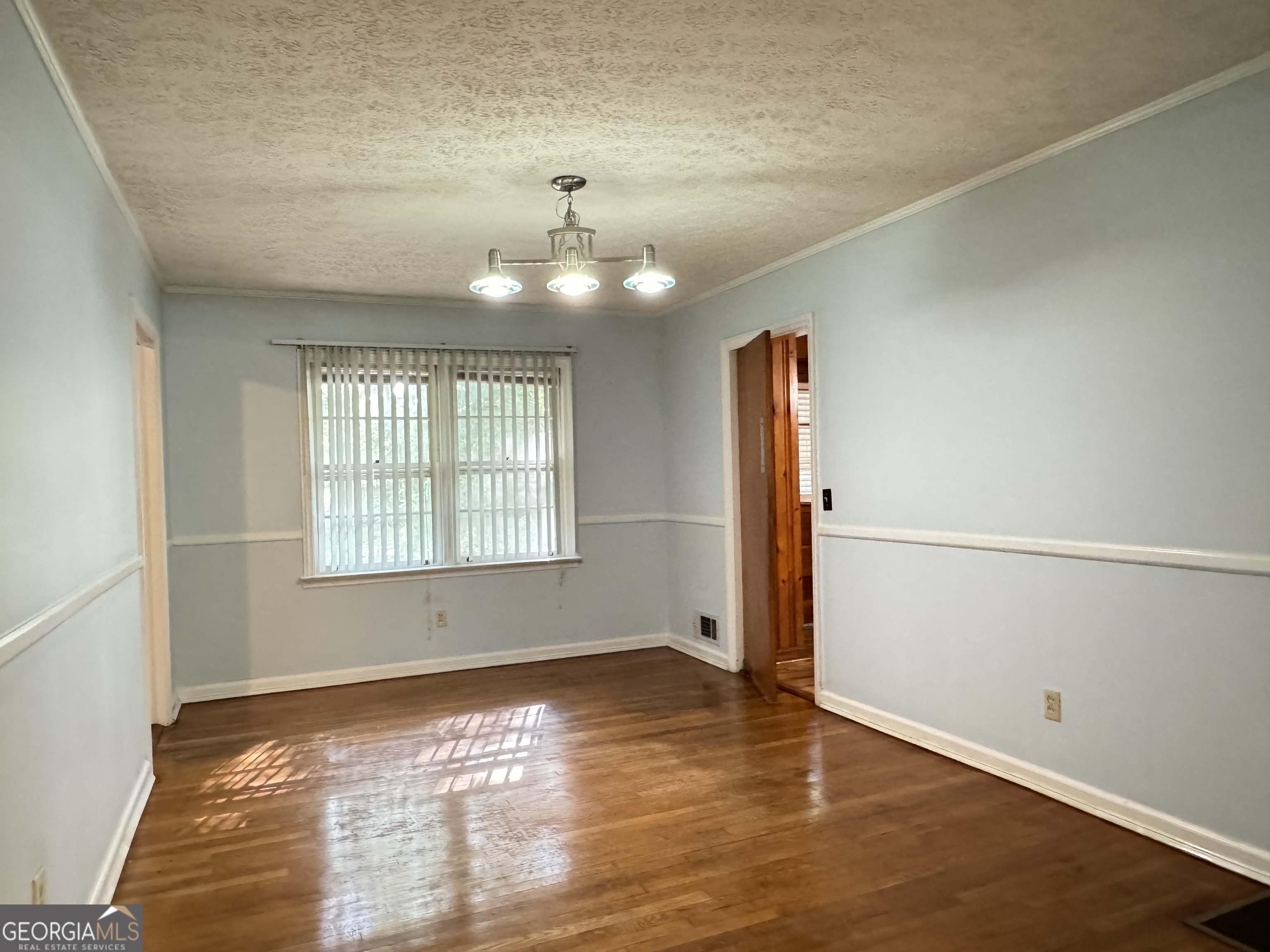 222 Pineview Drive Property Photo 4