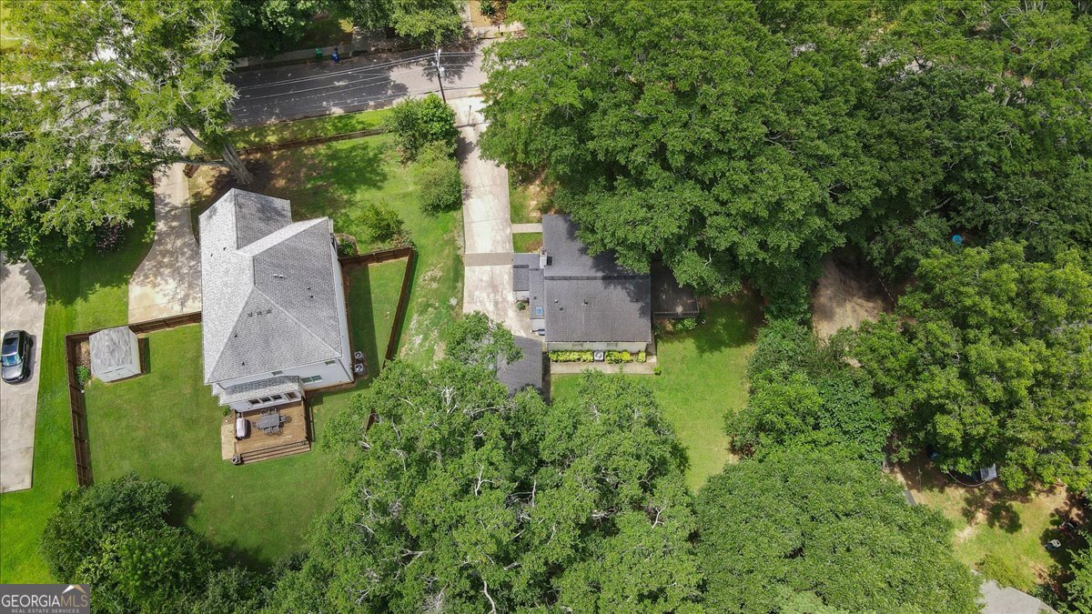 1661 Hudson Road Property Photo 10