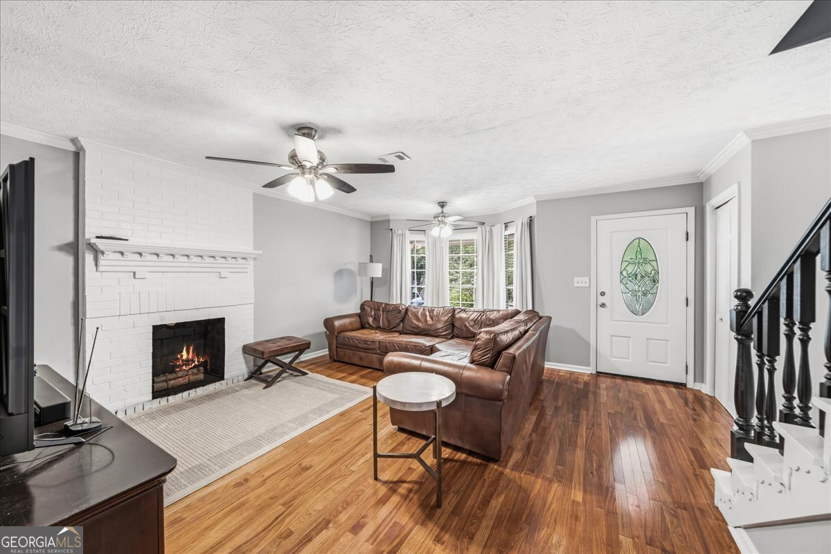 1661 Hudson Road Property Photo 15