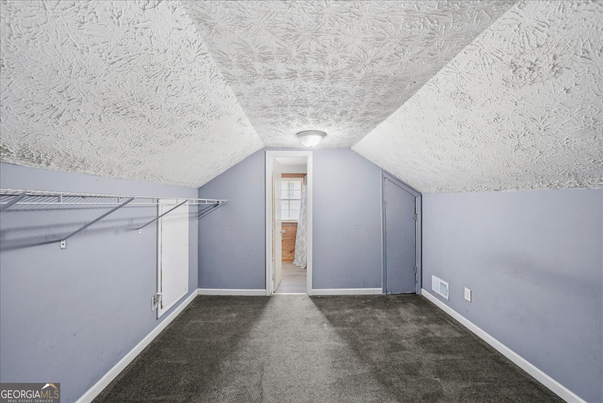 1661 Hudson Road Property Photo 30