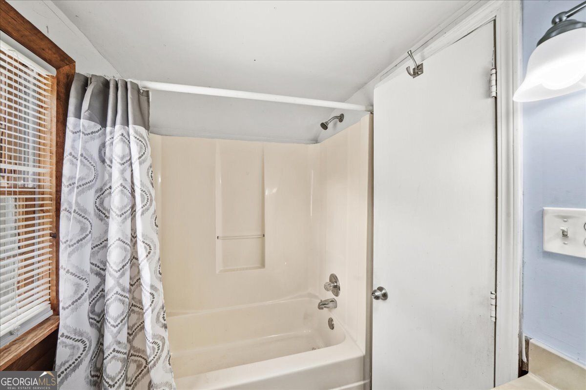 1661 Hudson Road Property Photo 31