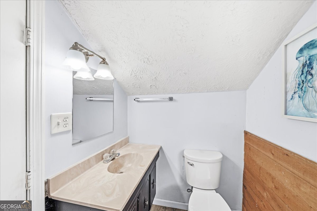 1661 Hudson Road Property Photo 32