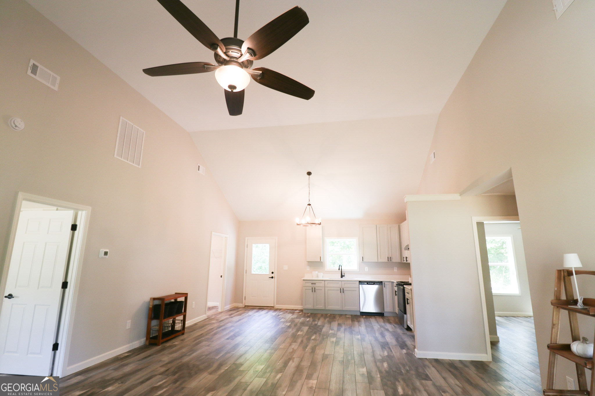 101 Alexandria Way Property Photo 29