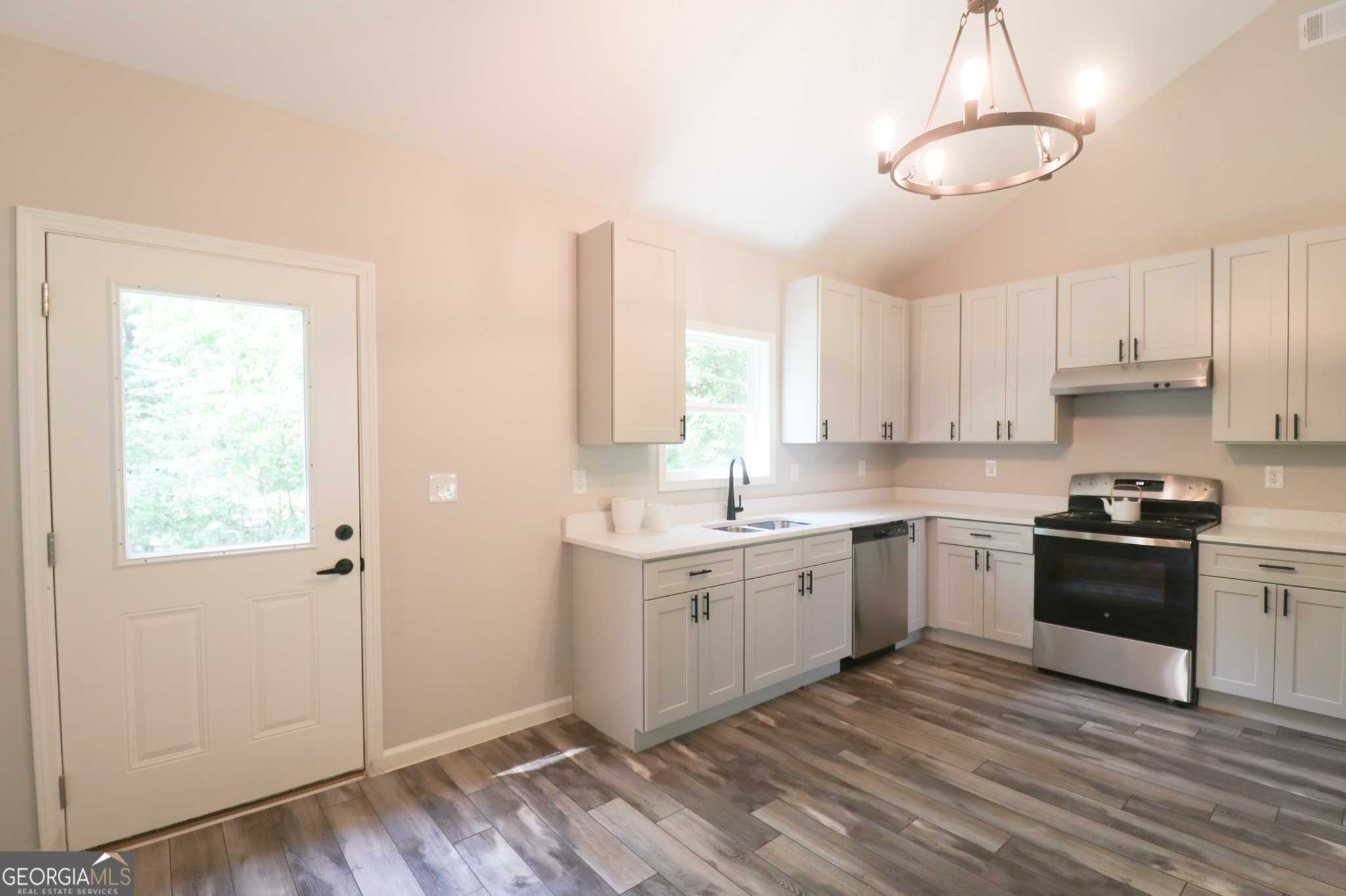 101 Alexandria Way Property Photo 39