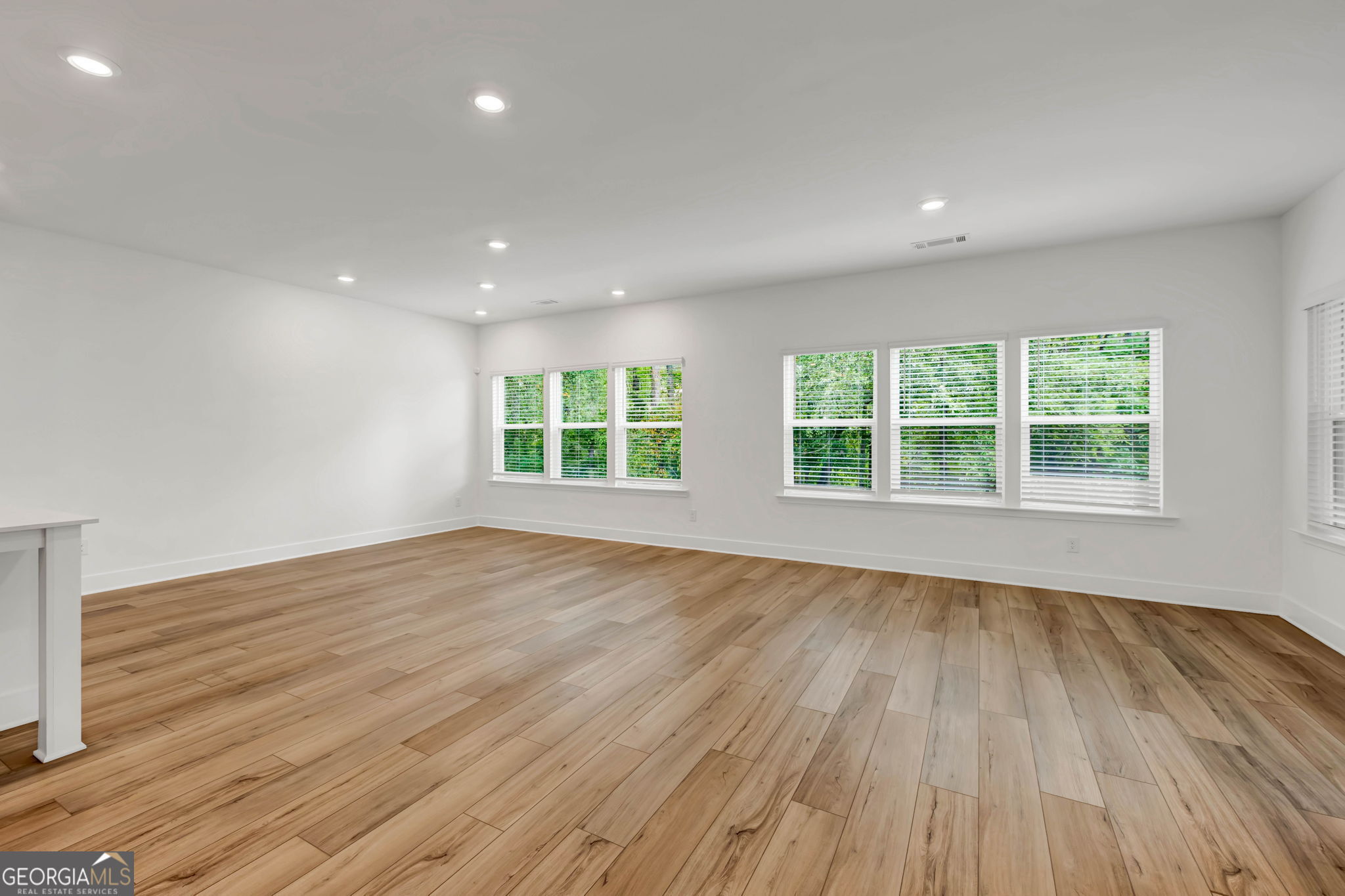 14 Candleberry Way Property Photo 8