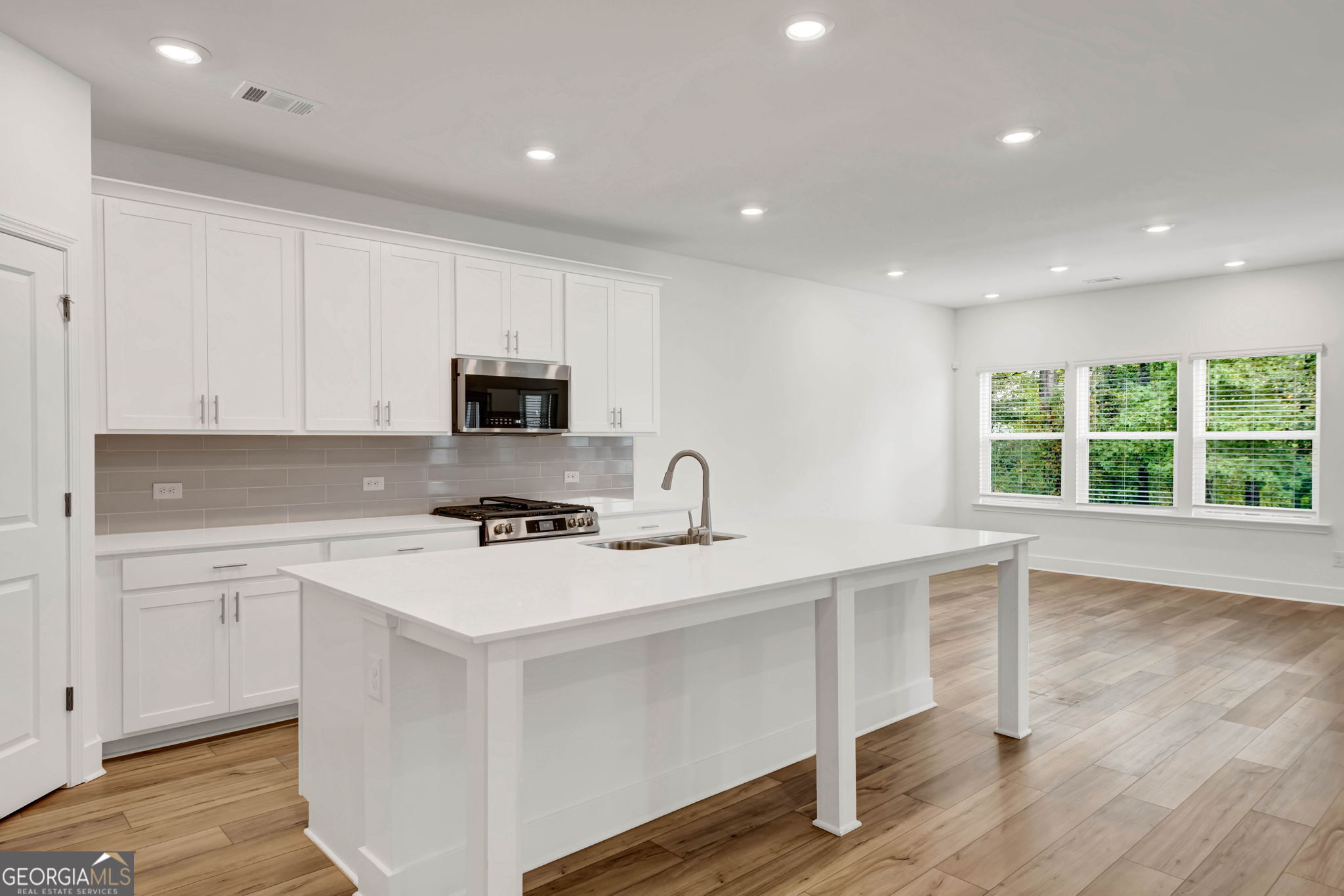 14 Candleberry Way Property Photo 13