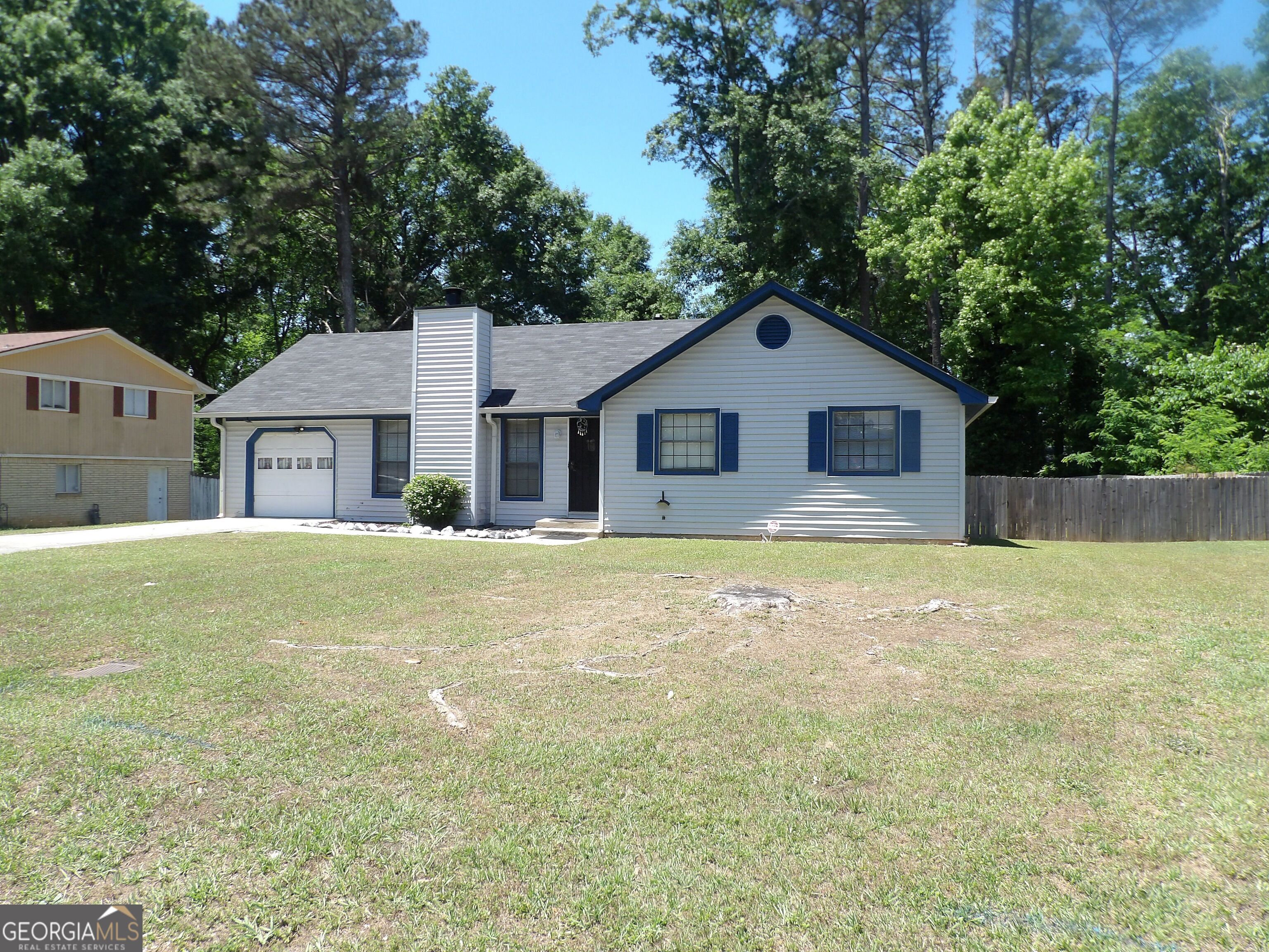 233 Leafwood Lane Property Photo 2