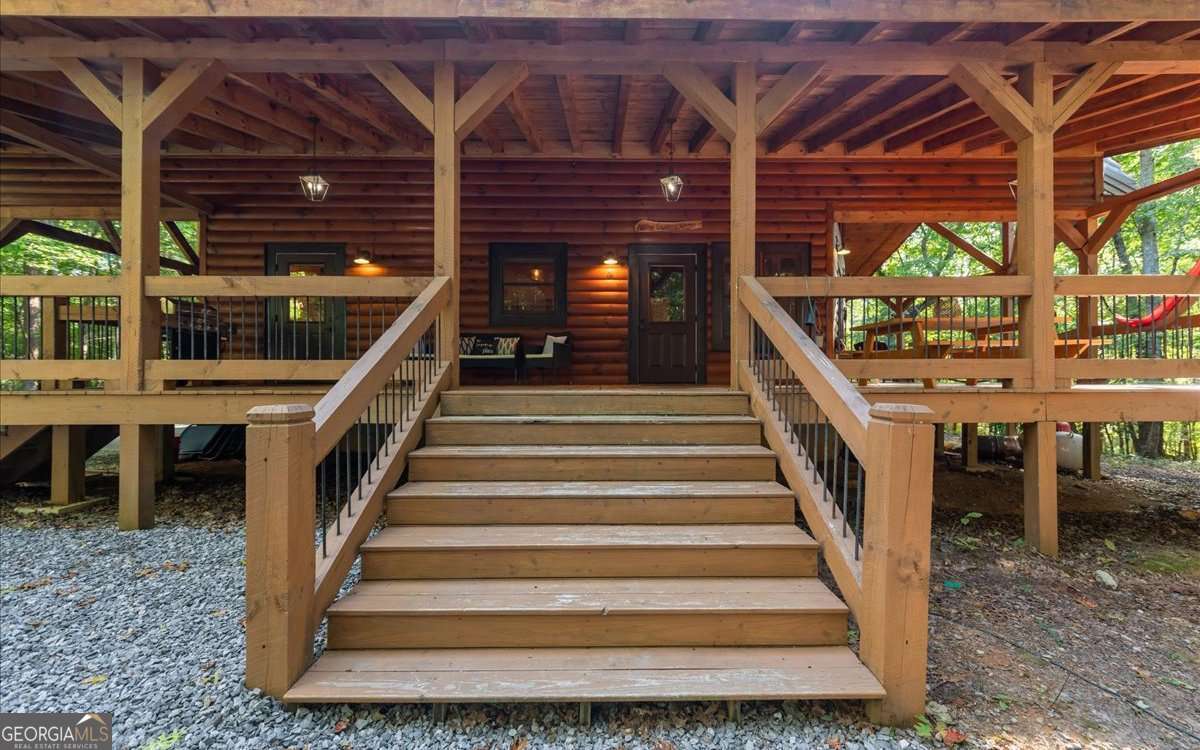 150 Laurel Trace Property Photo 3