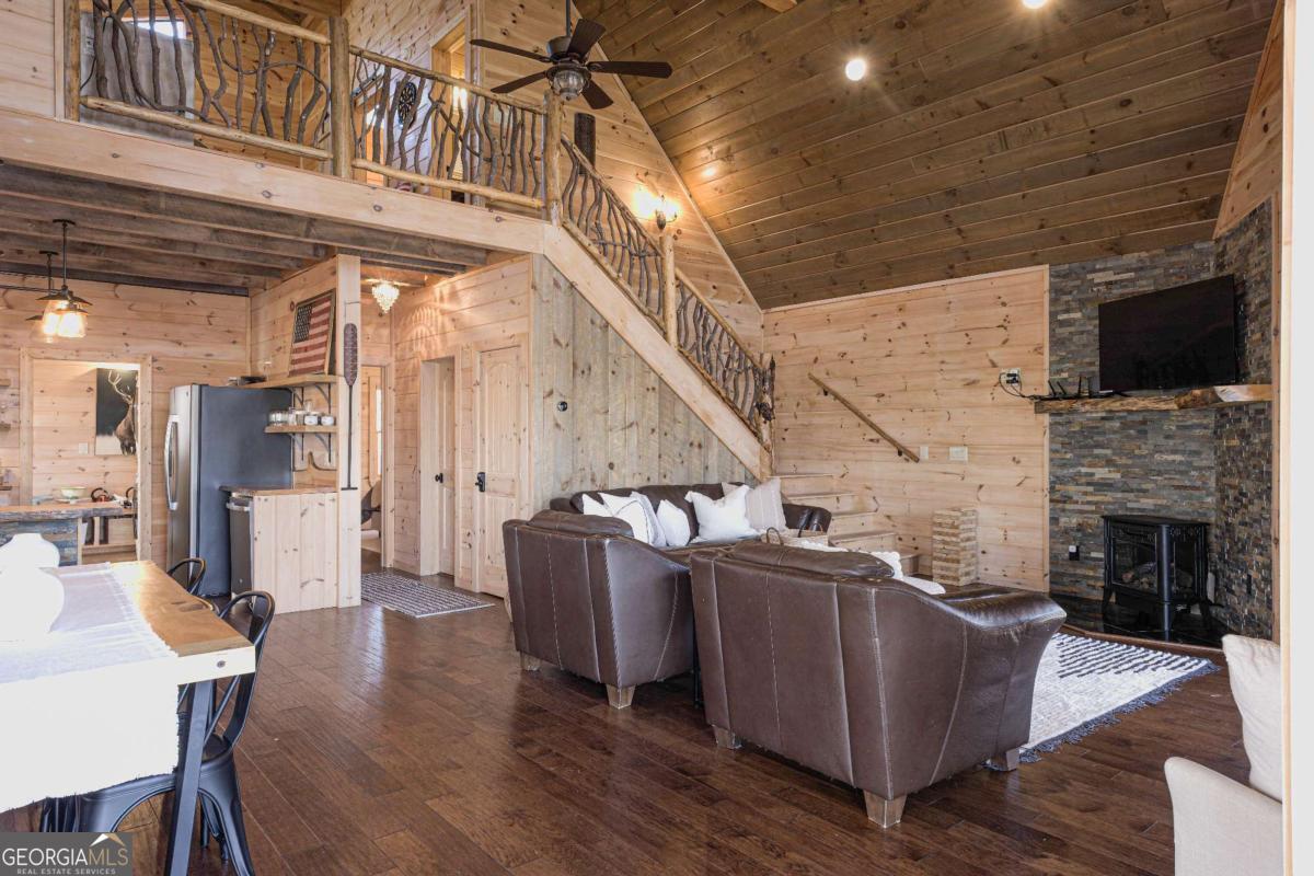 150 Laurel Trace Property Photo 6