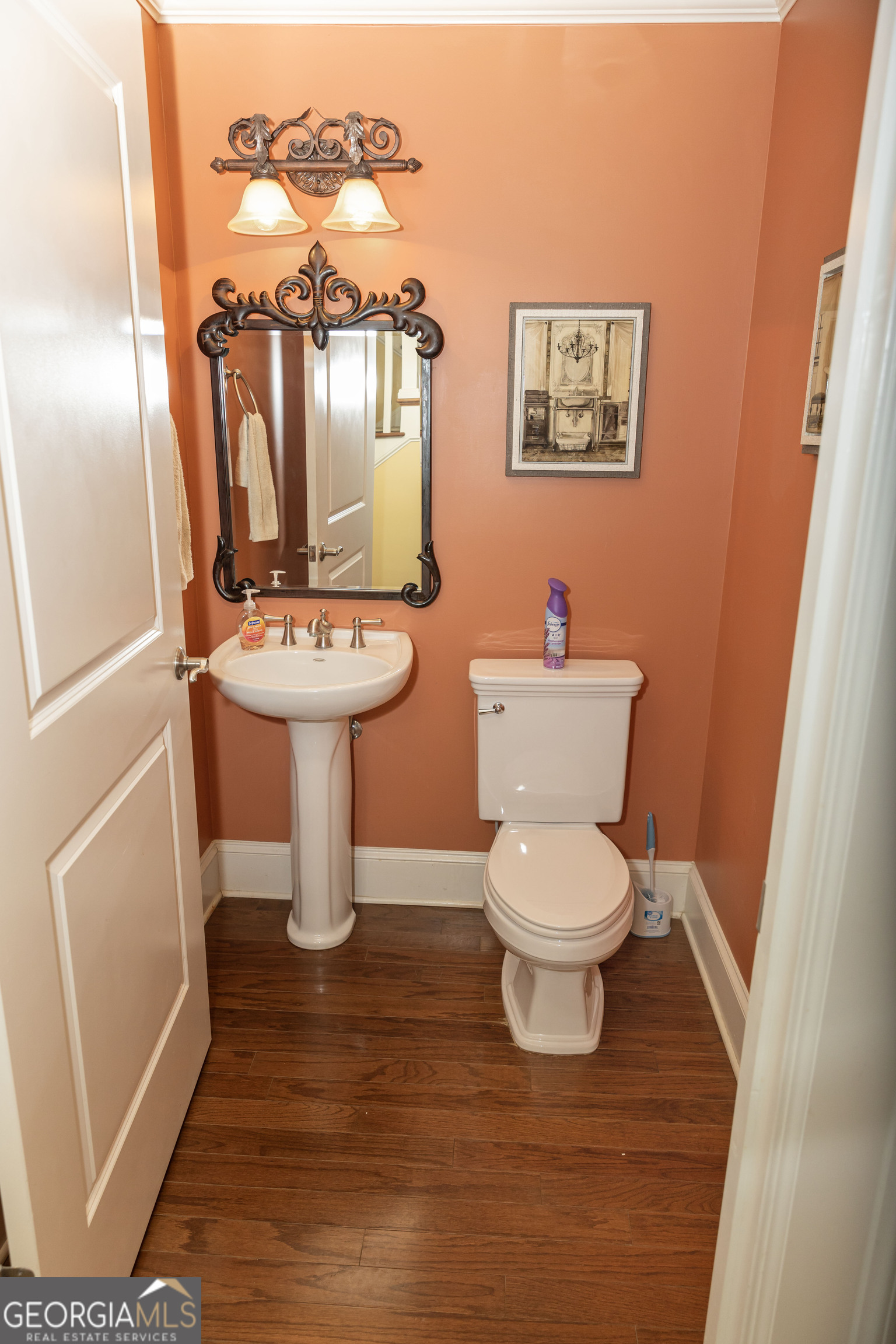 102 Arbor Court Property Photo 4