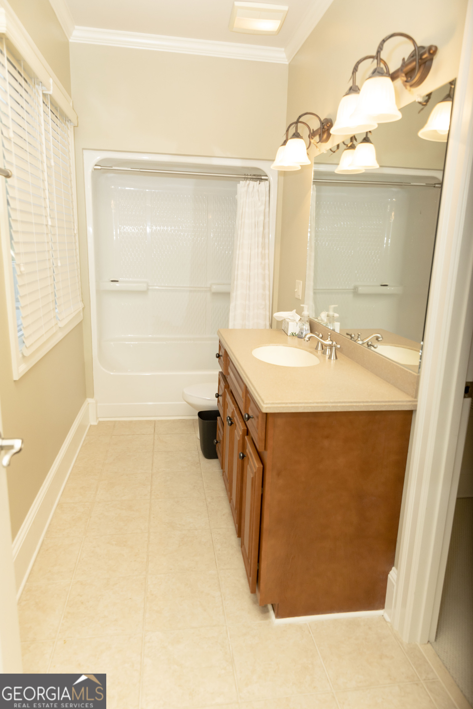 102 Arbor Court Property Photo 23