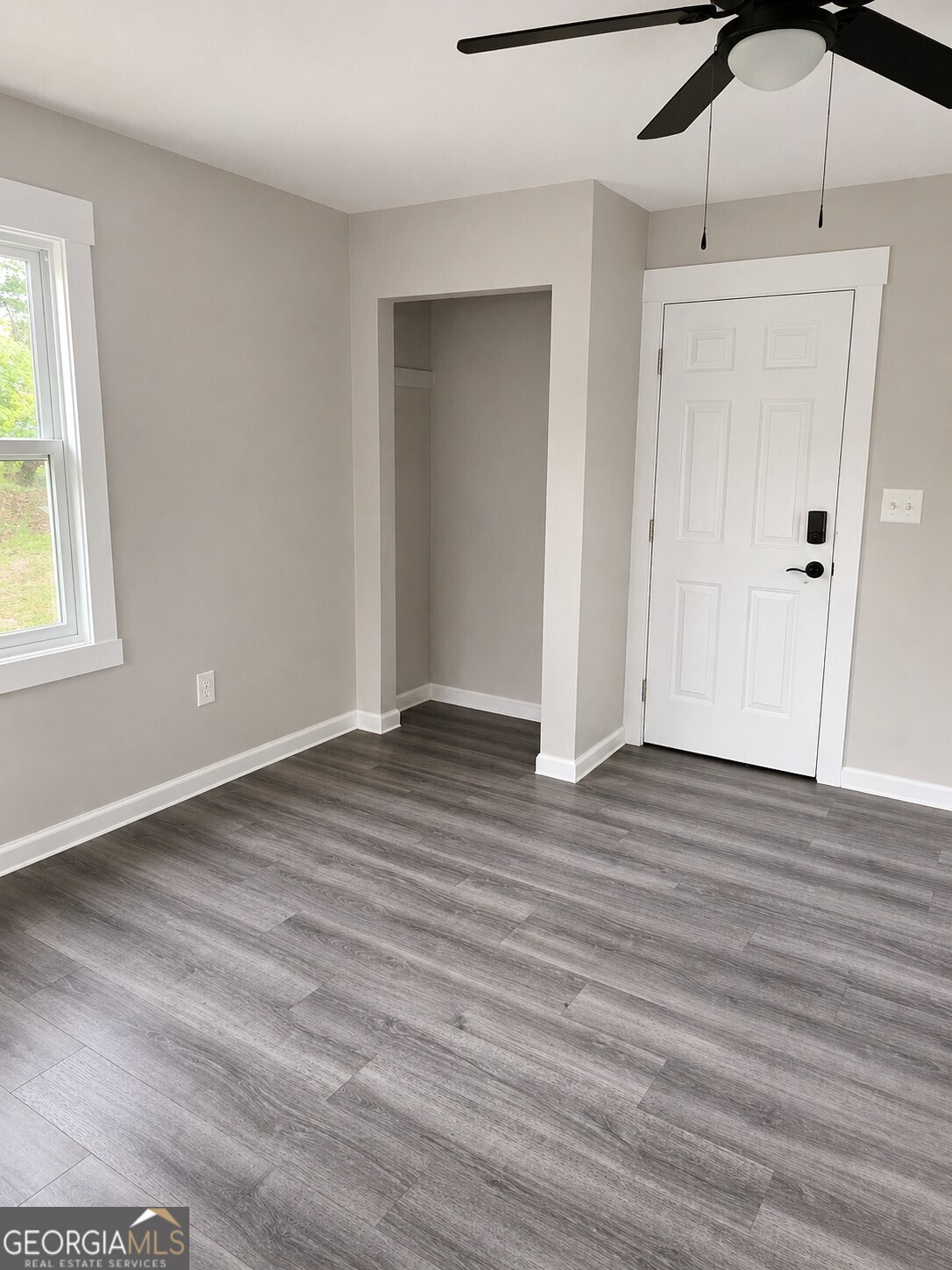 1522 Central Avenue # 4 Property Photo 2