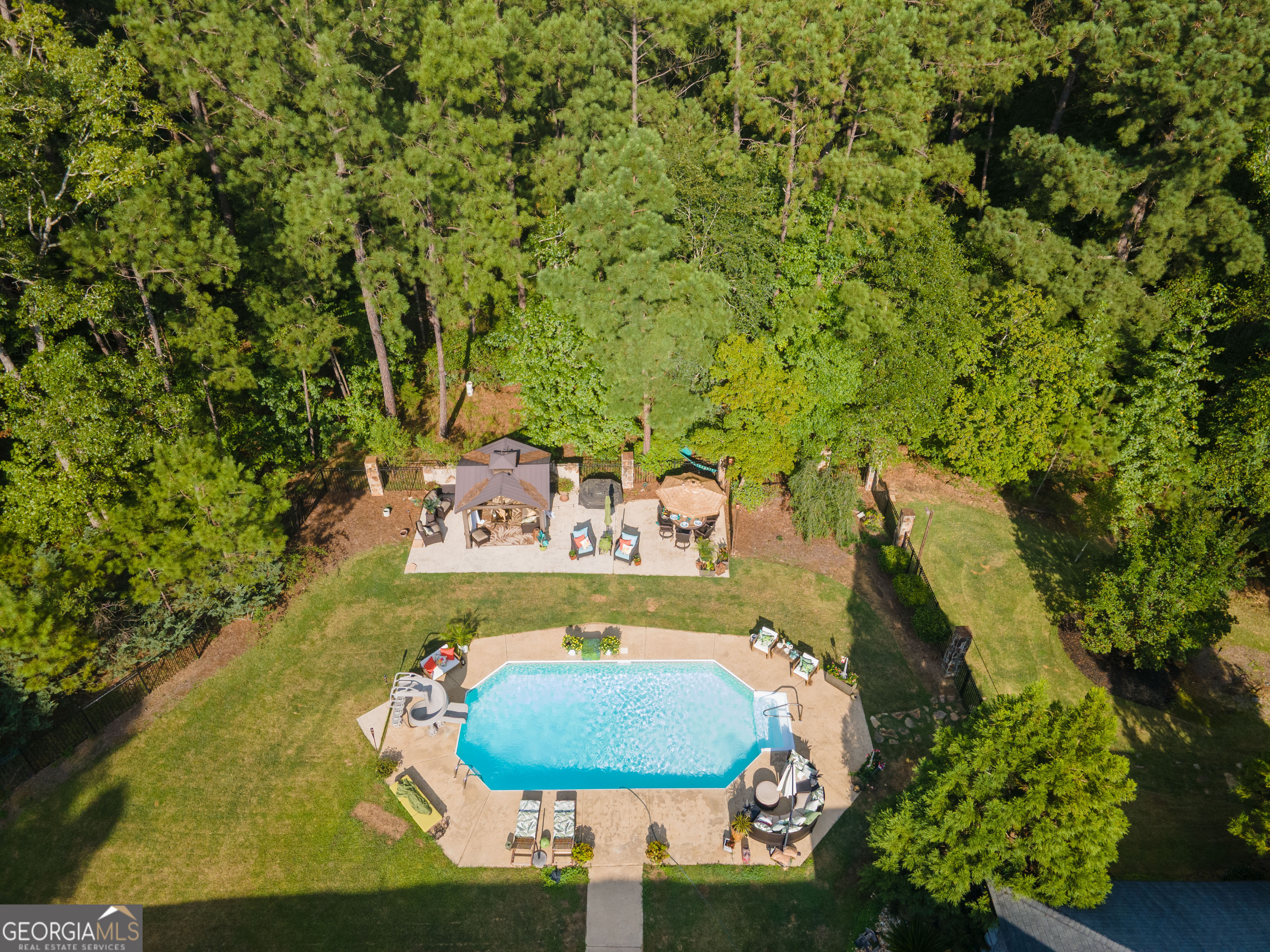 595 Grey Rock Drive Property Photo 4