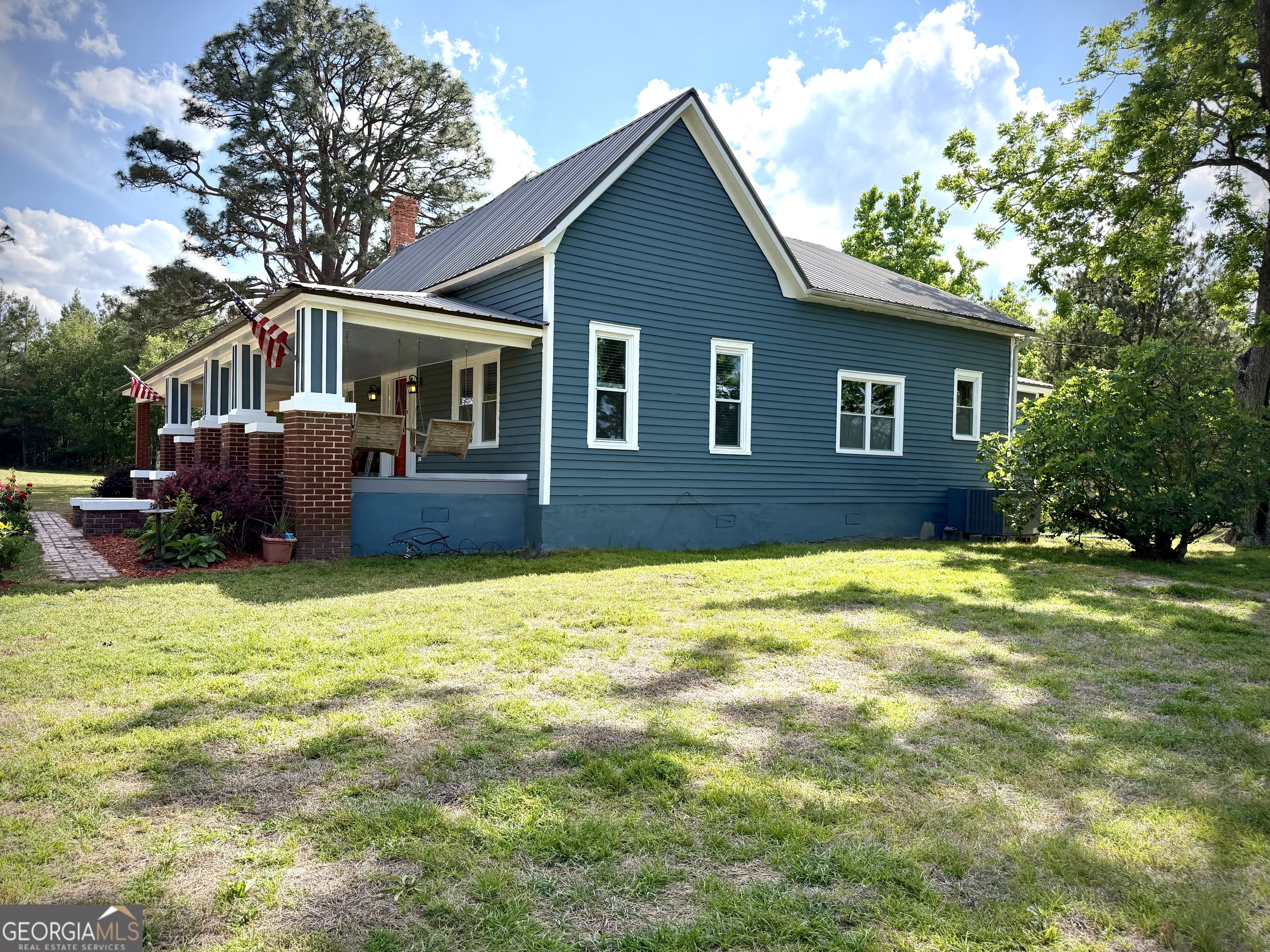 629 Bobby Fortner Road Property Photo 2