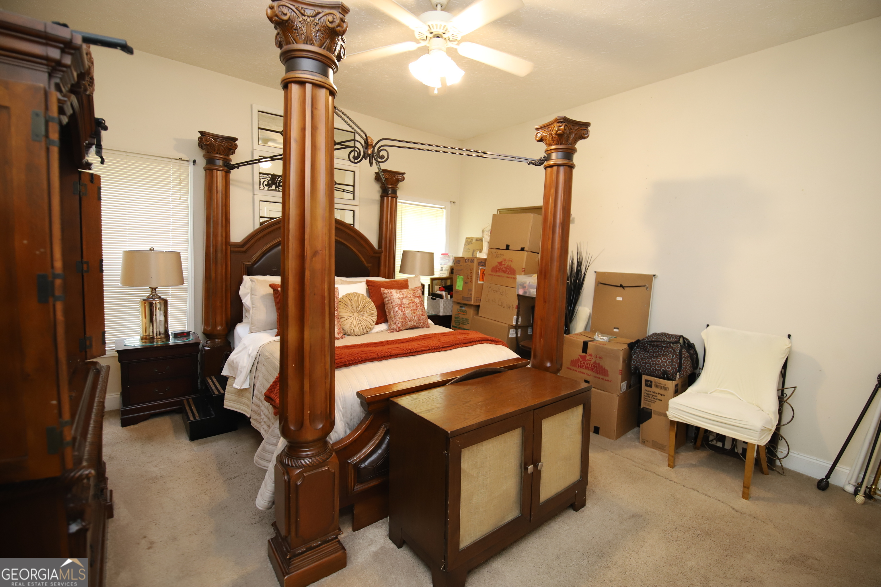 412 S Lee Street Property Photo 10