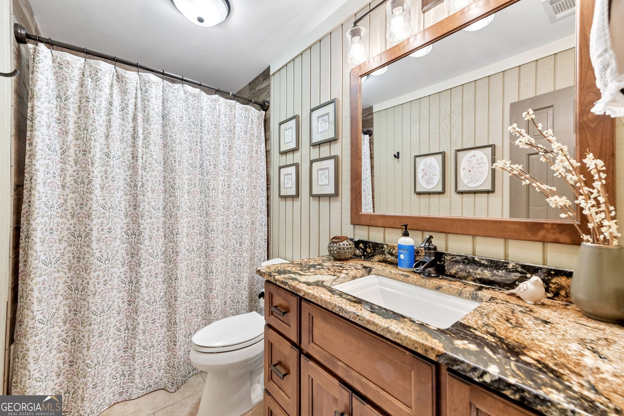 2630 Cold Springs Road Property Photo 18