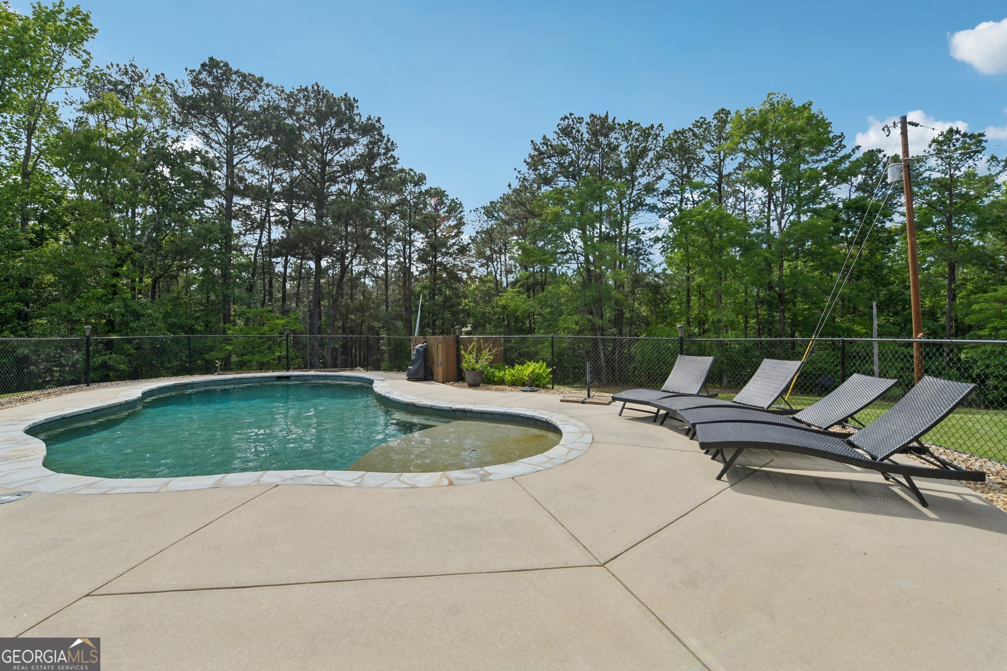 2630 Cold Springs Road Property Photo 24