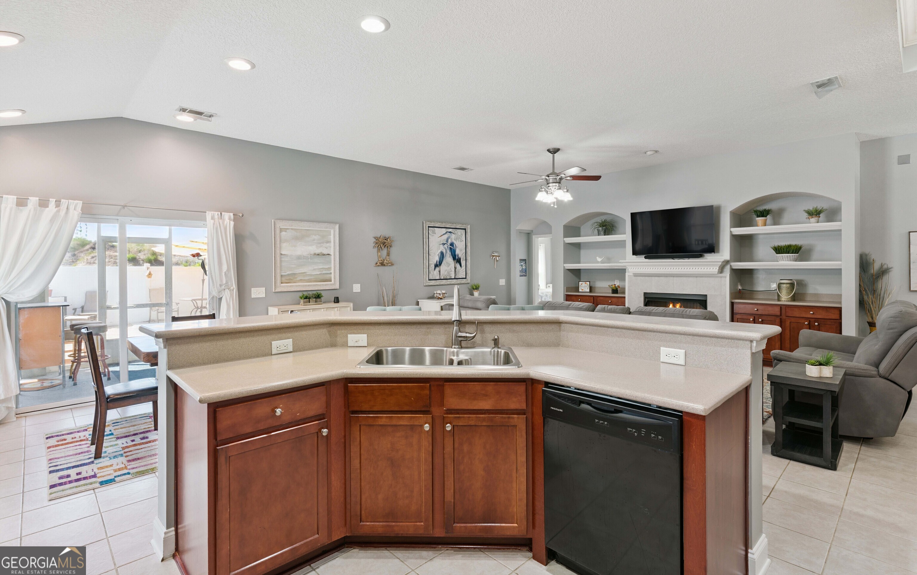 269 Long Way S Property Photo 10