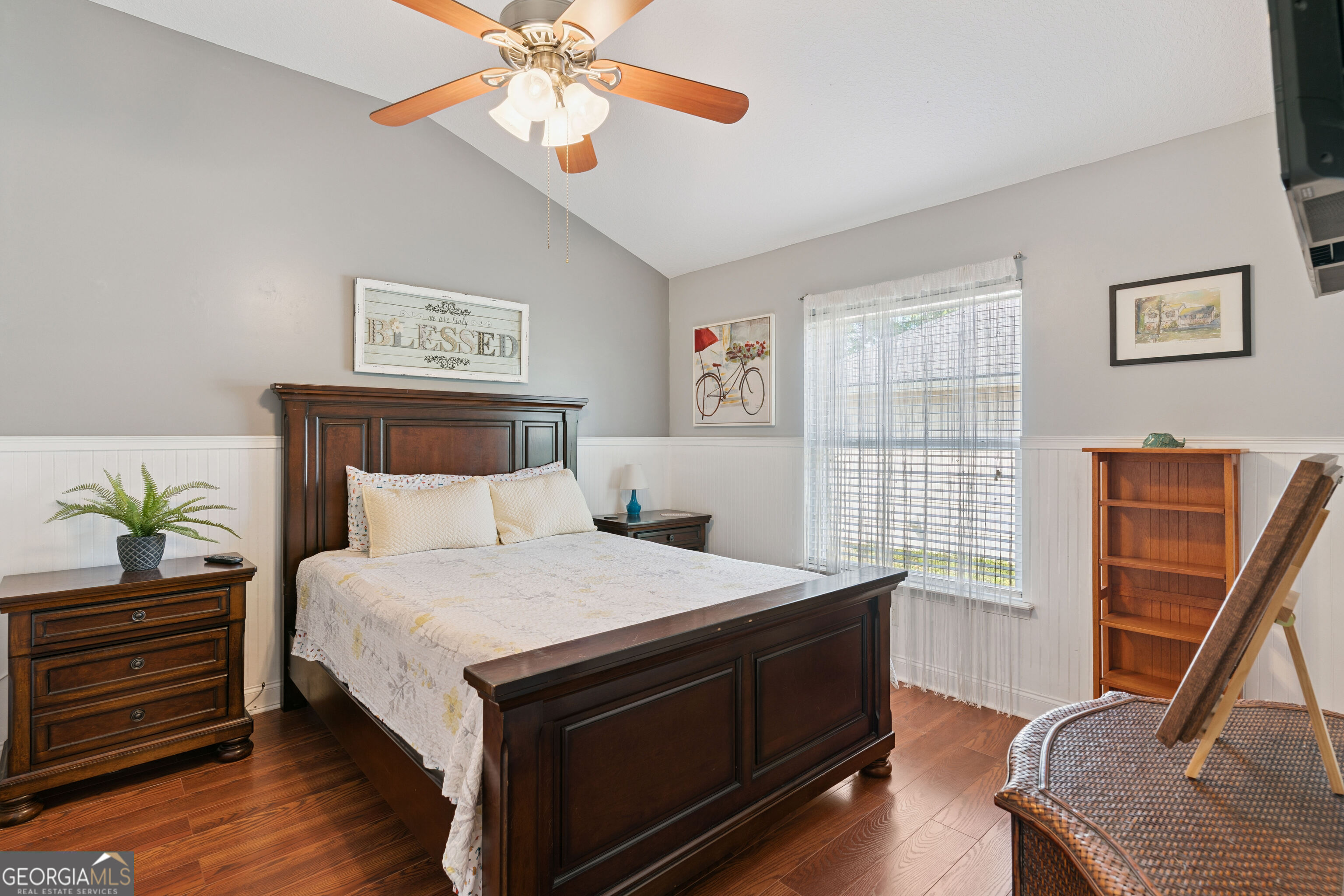 269 Long Way S Property Photo 15