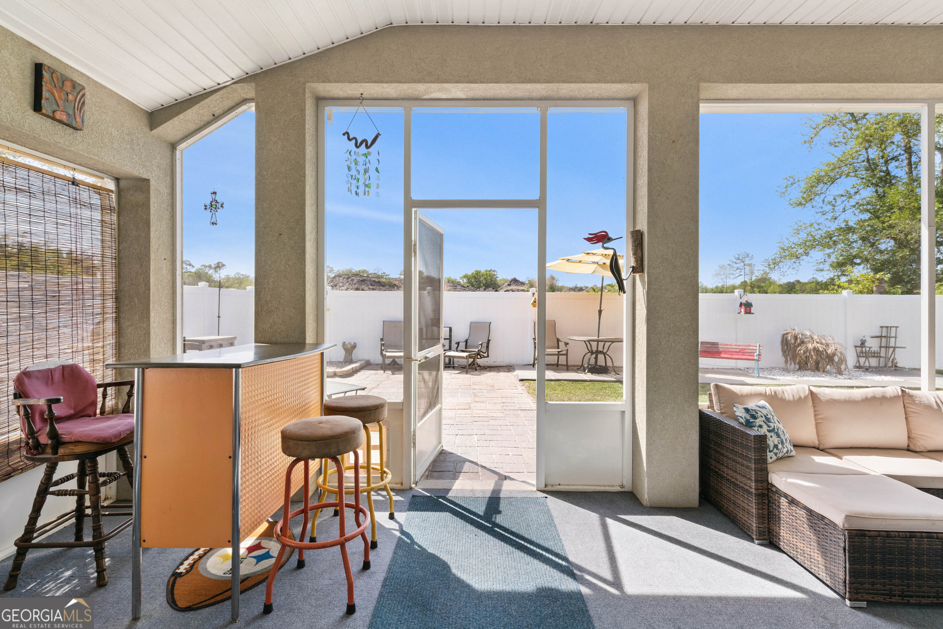 269 Long Way S Property Photo 22
