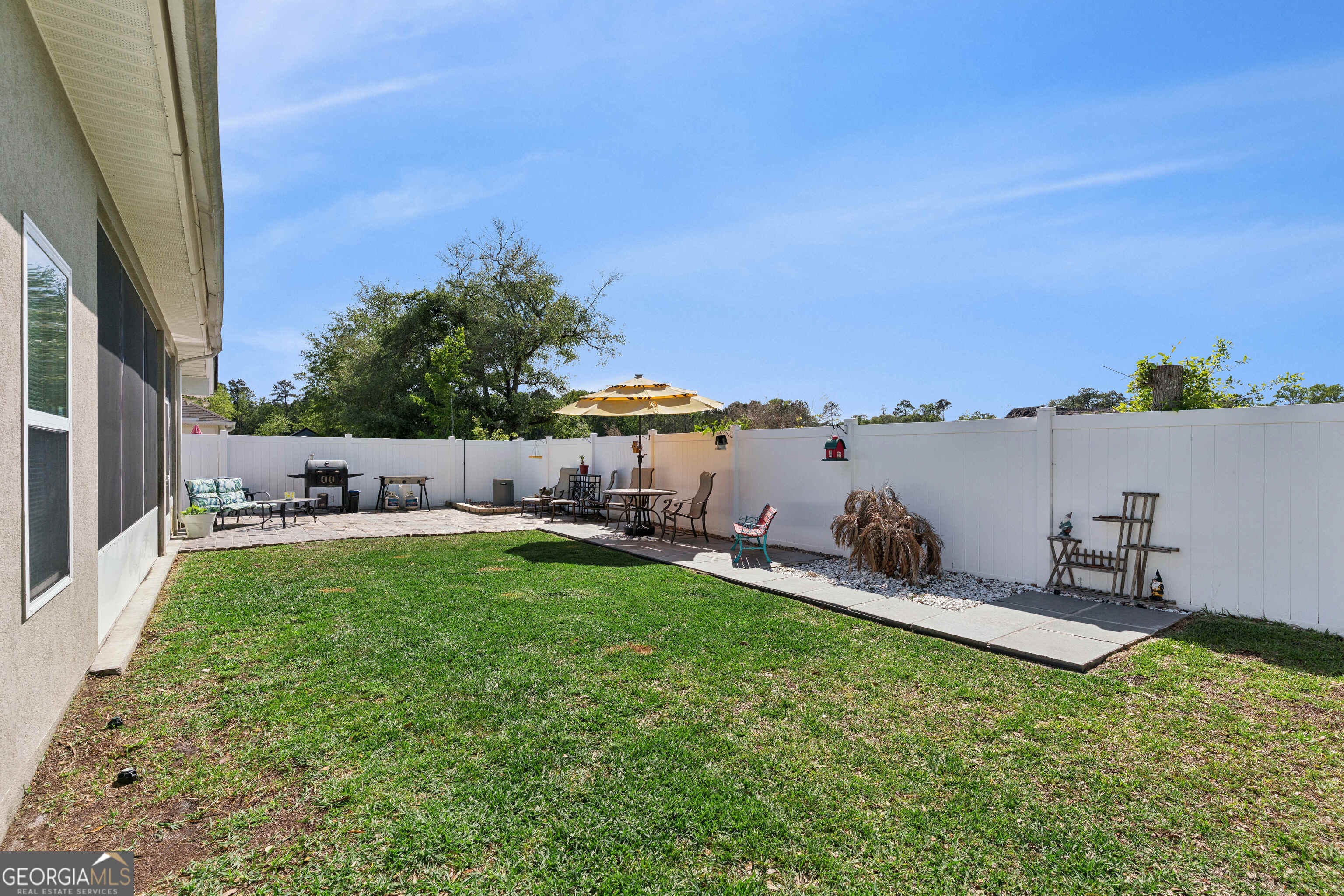 269 Long Way S Property Photo 28
