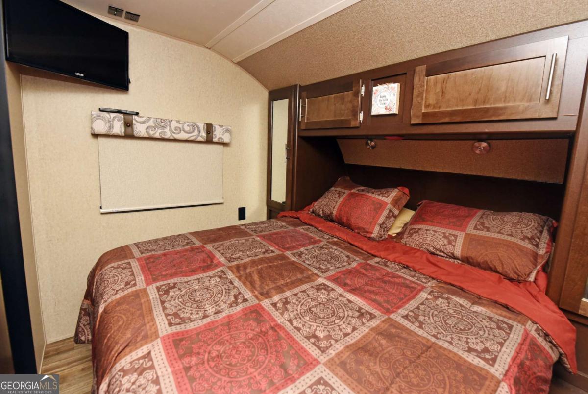 98 Heavenly Drive Property Photo 30