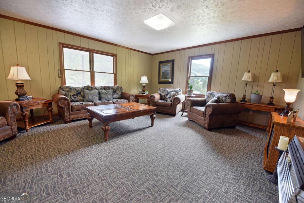 98 Heavenly Drive Property Photo 45