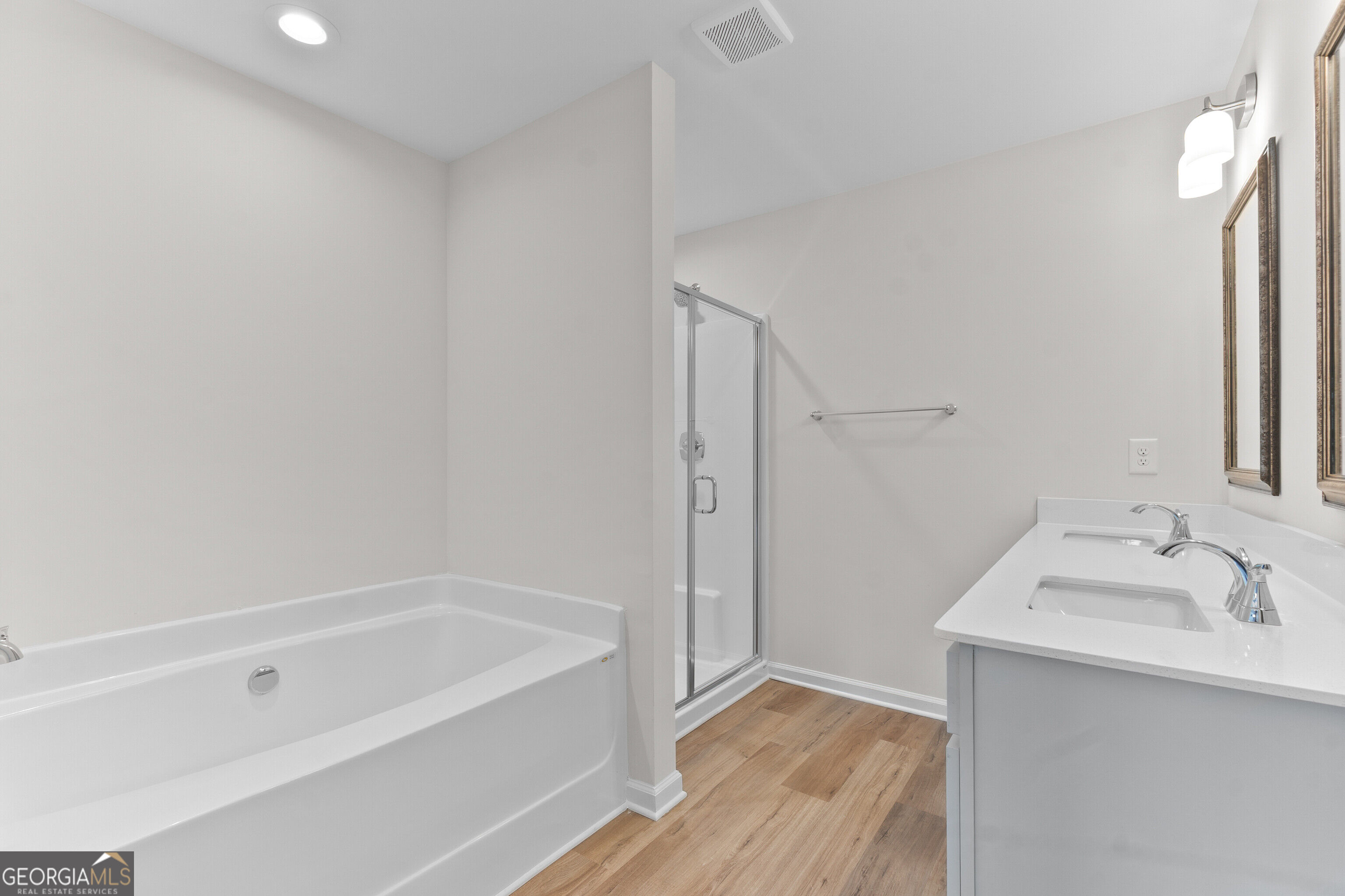 1050 Sun Valley Court # C60 Property Photo 12