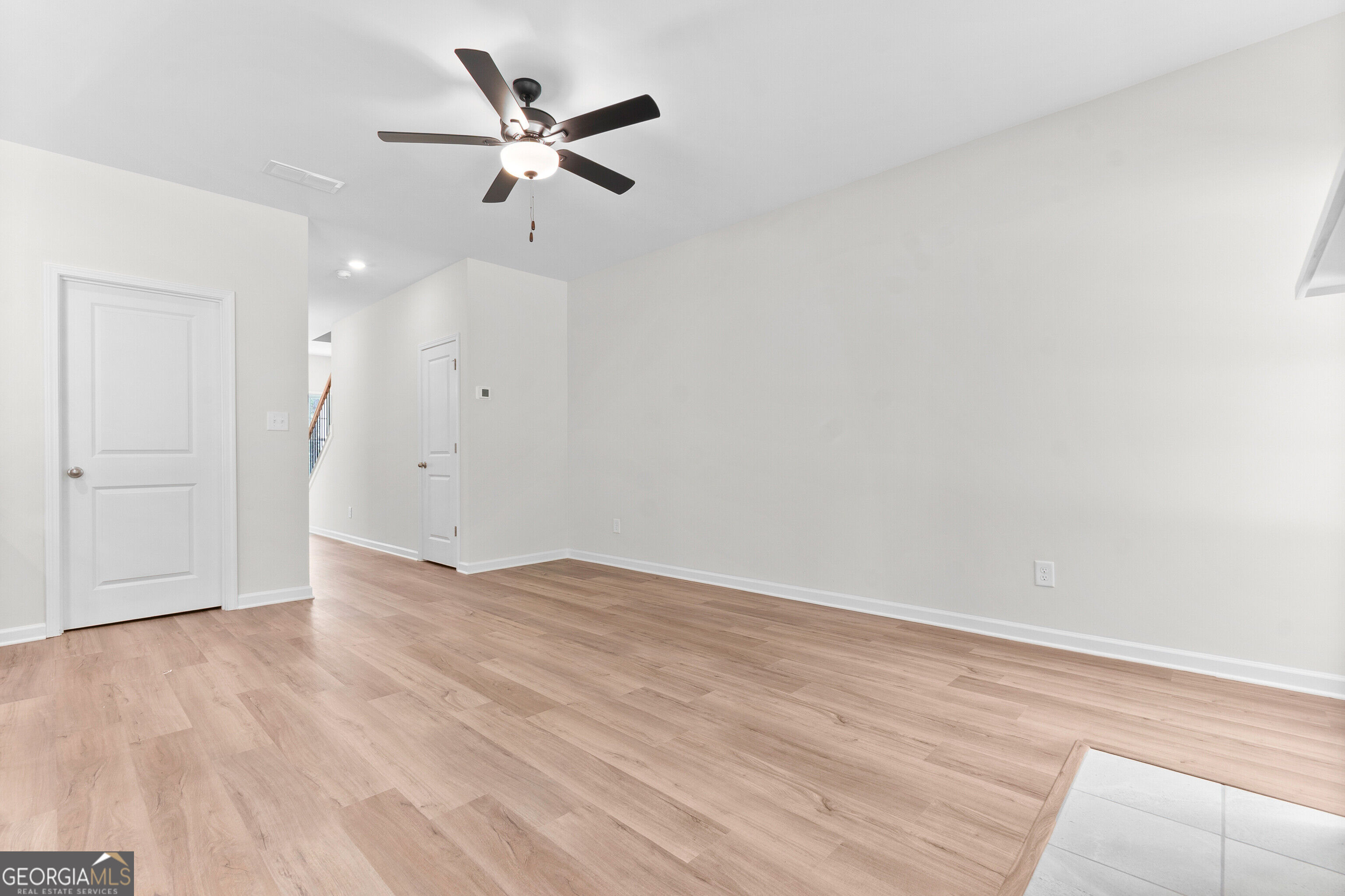 1050 Sun Valley Court # C60 Property Photo 17
