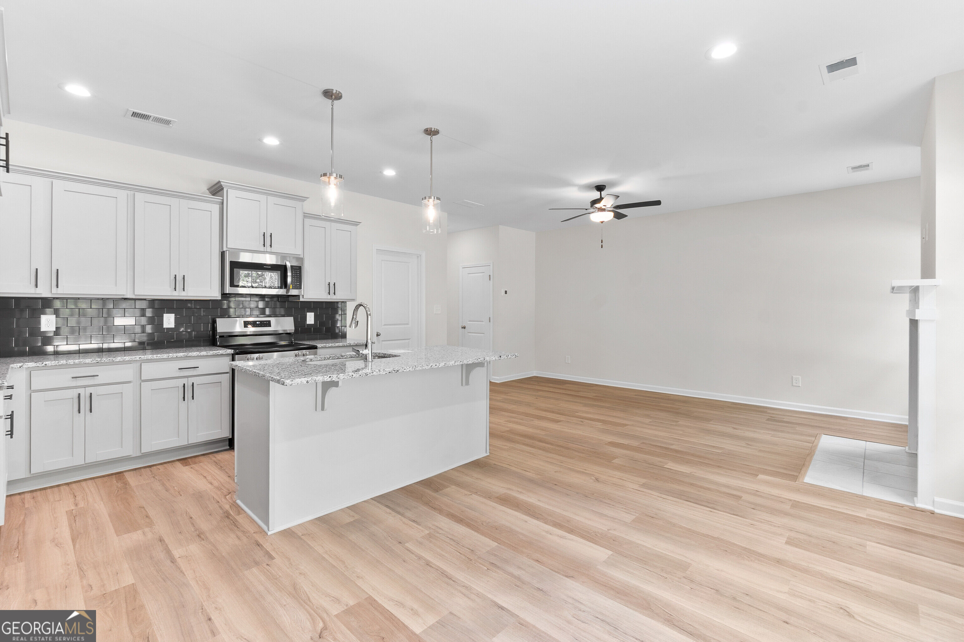 1050 Sun Valley Court # C60 Property Photo 20
