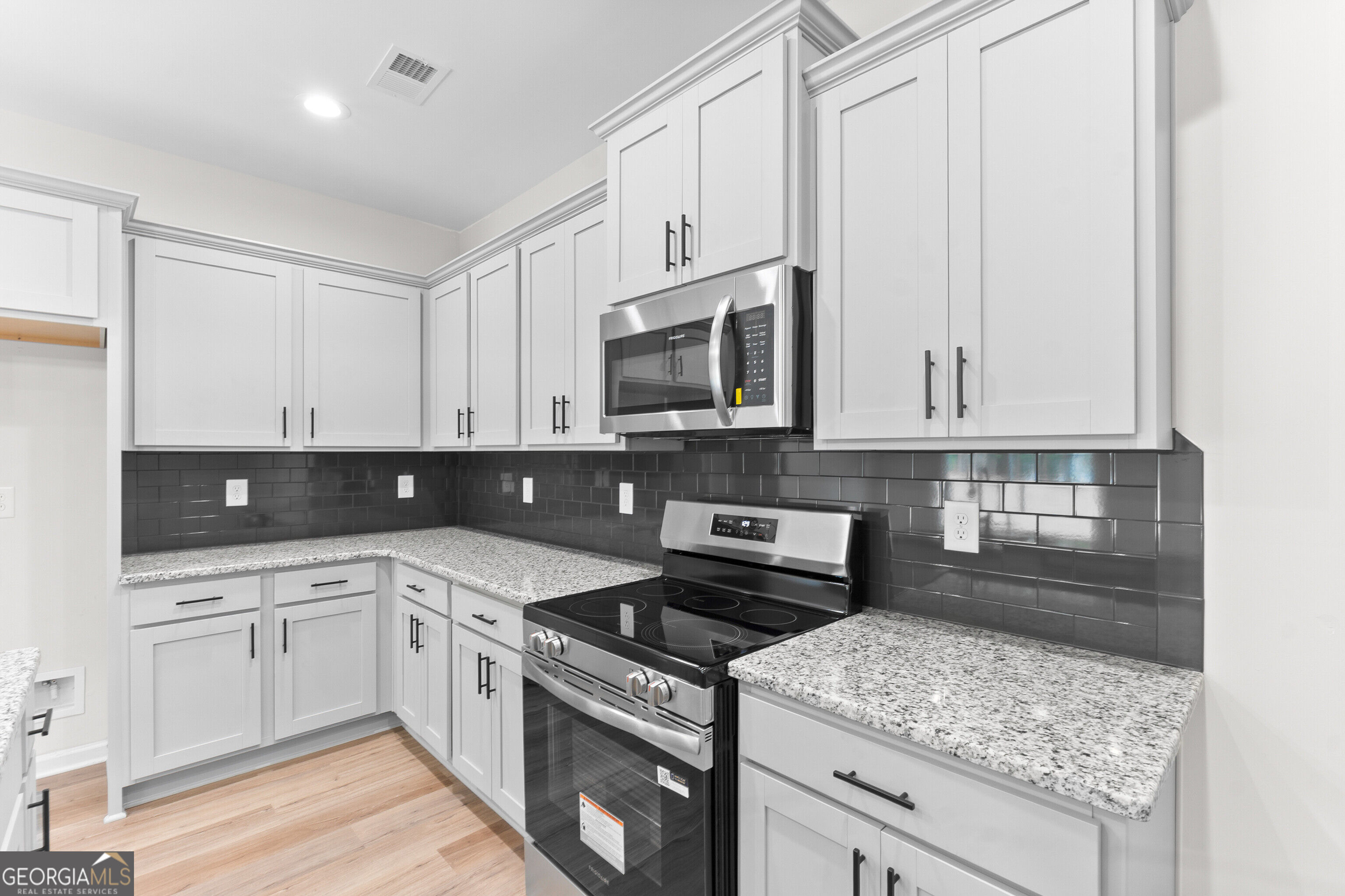 1050 Sun Valley Court # C60 Property Photo 29
