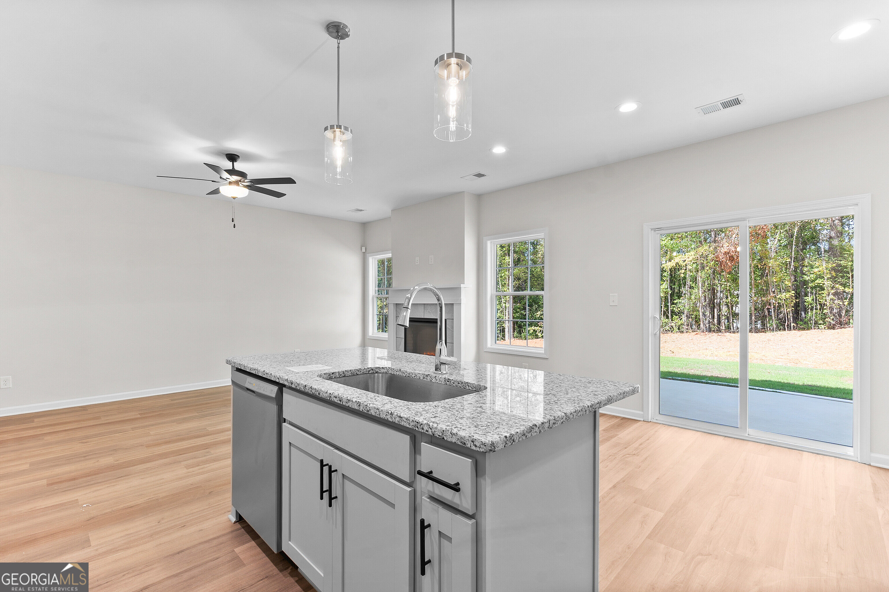 1050 Sun Valley Court # C60 Property Photo 31